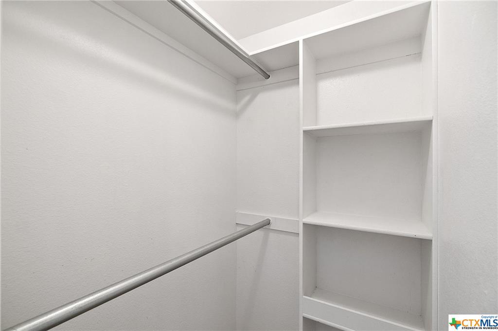 1623 Anna Lee Dr Property Photo 22