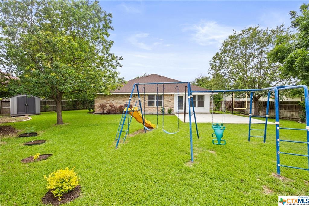 1623 Anna Lee Dr Property Photo 28