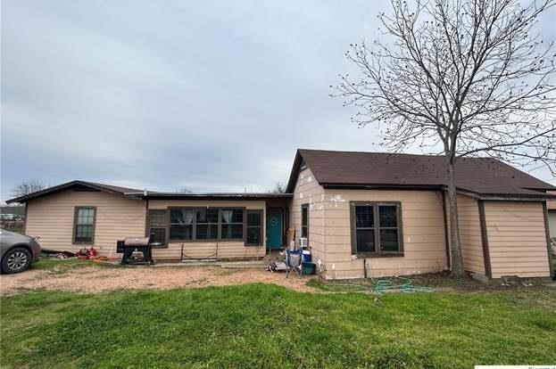 419 Main St Property Photo 1