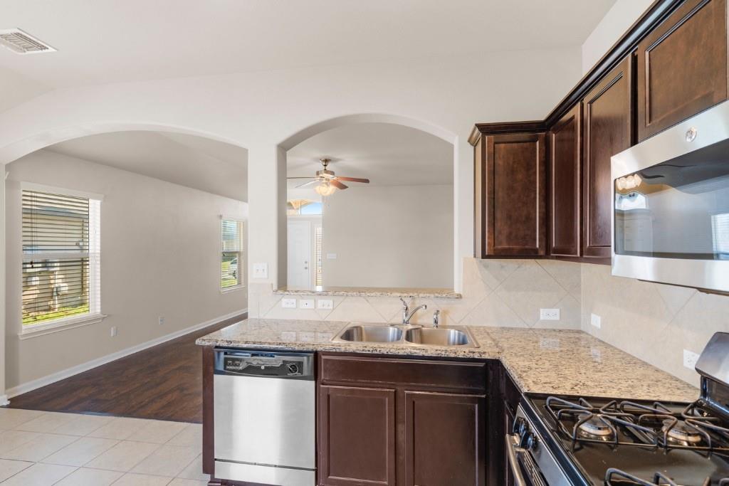 328 Voyager Cv Property Photo 8