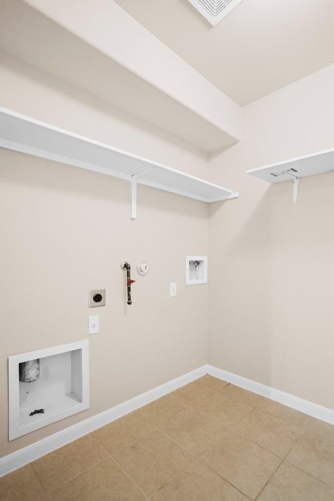 328 Voyager Cv Property Photo 20