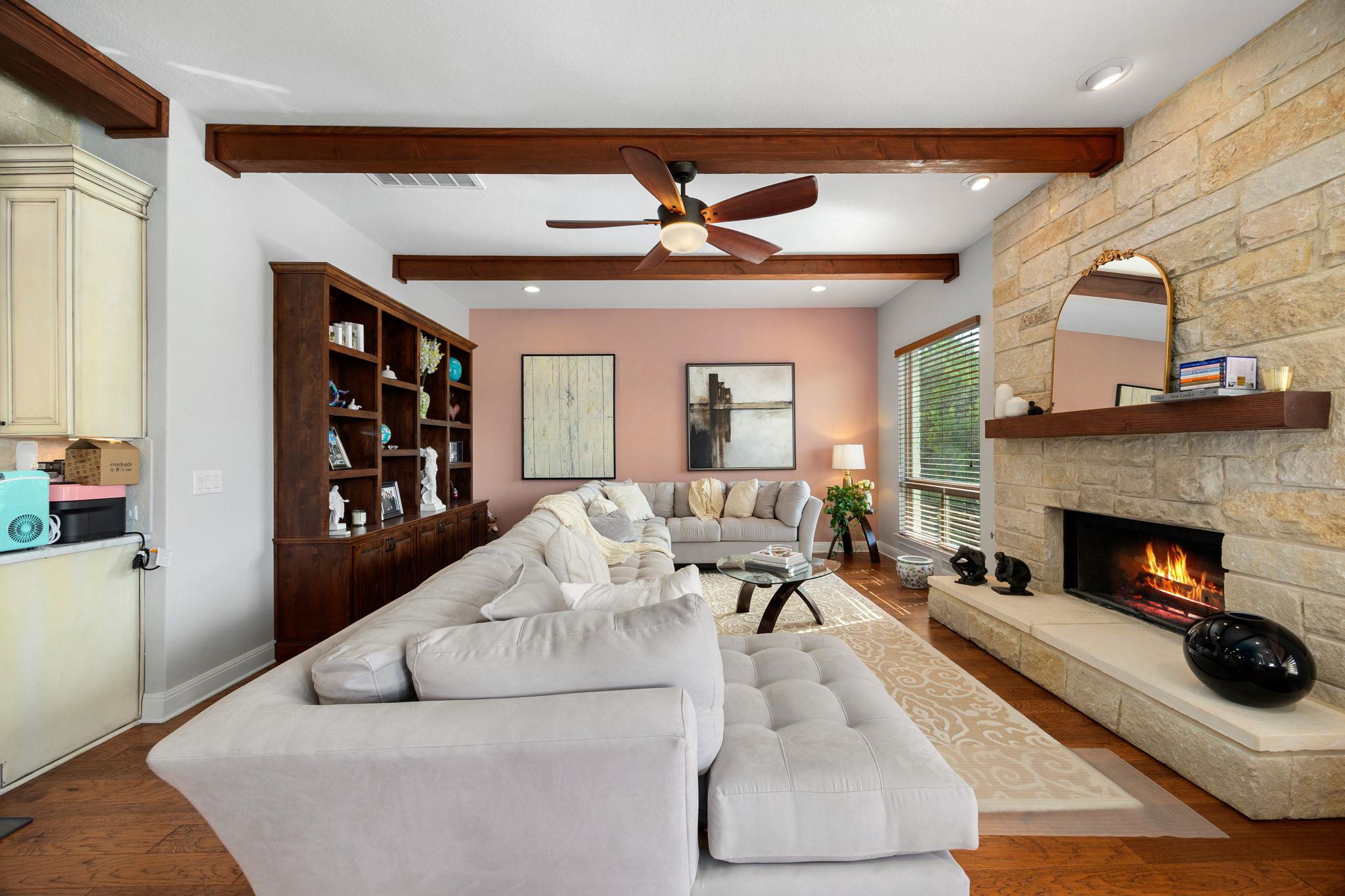 5240 Diamante Dr Property Photo 9