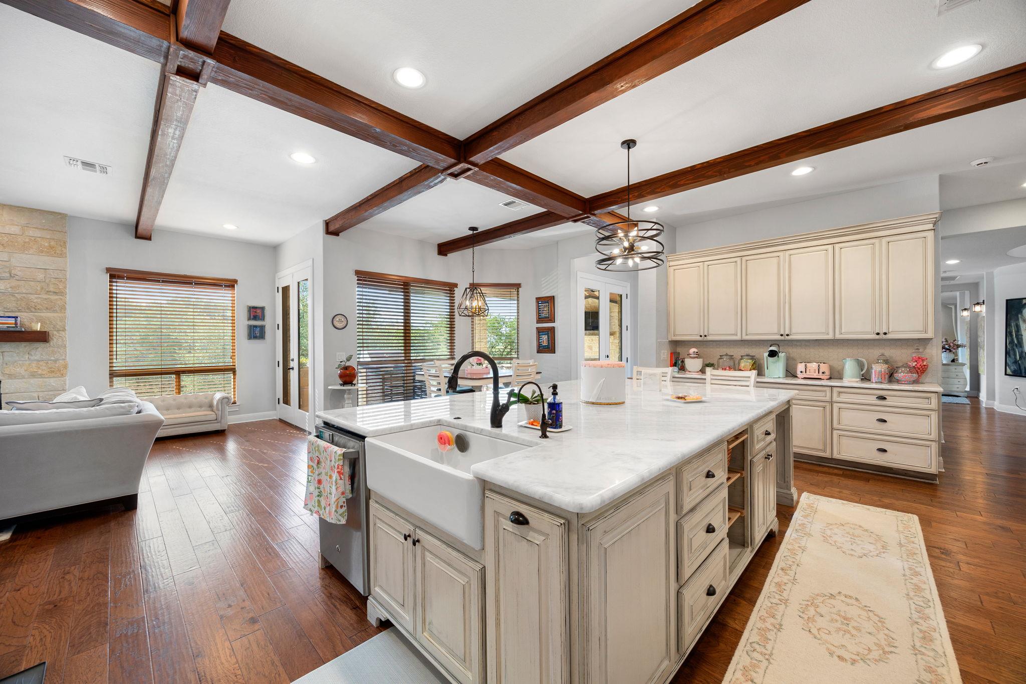 5240 Diamante Dr Property Photo 12