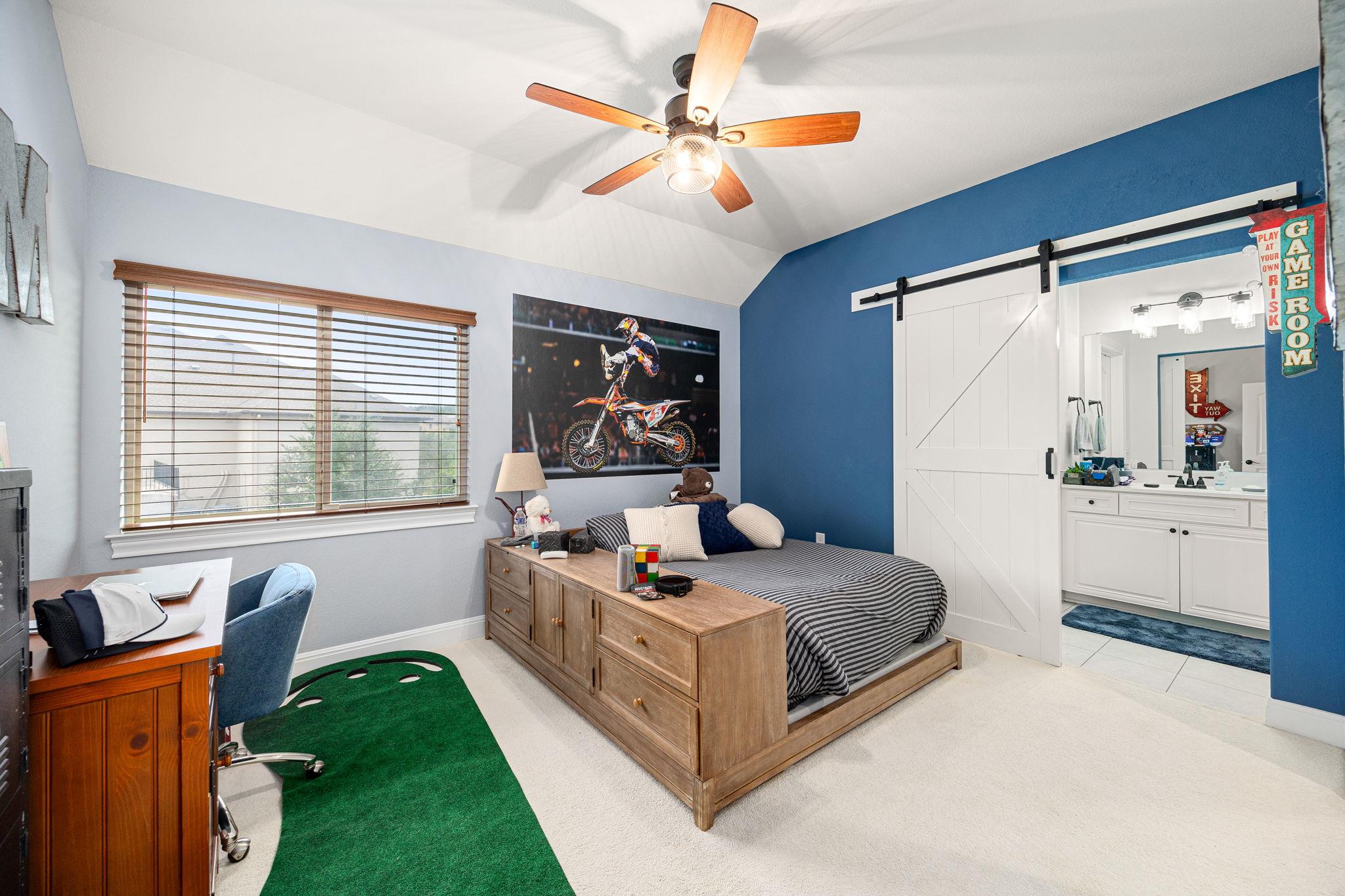 5240 Diamante Dr Property Photo 23