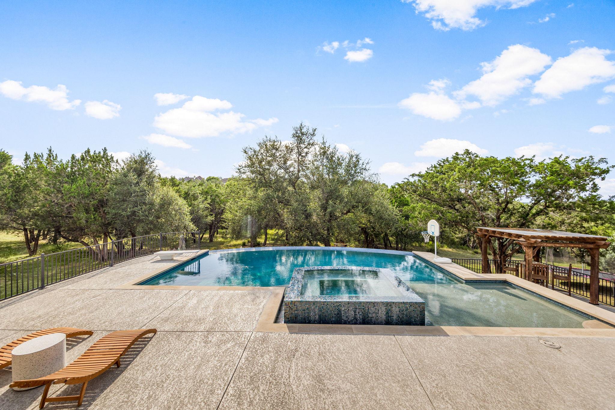 5240 Diamante Dr Property Photo 33