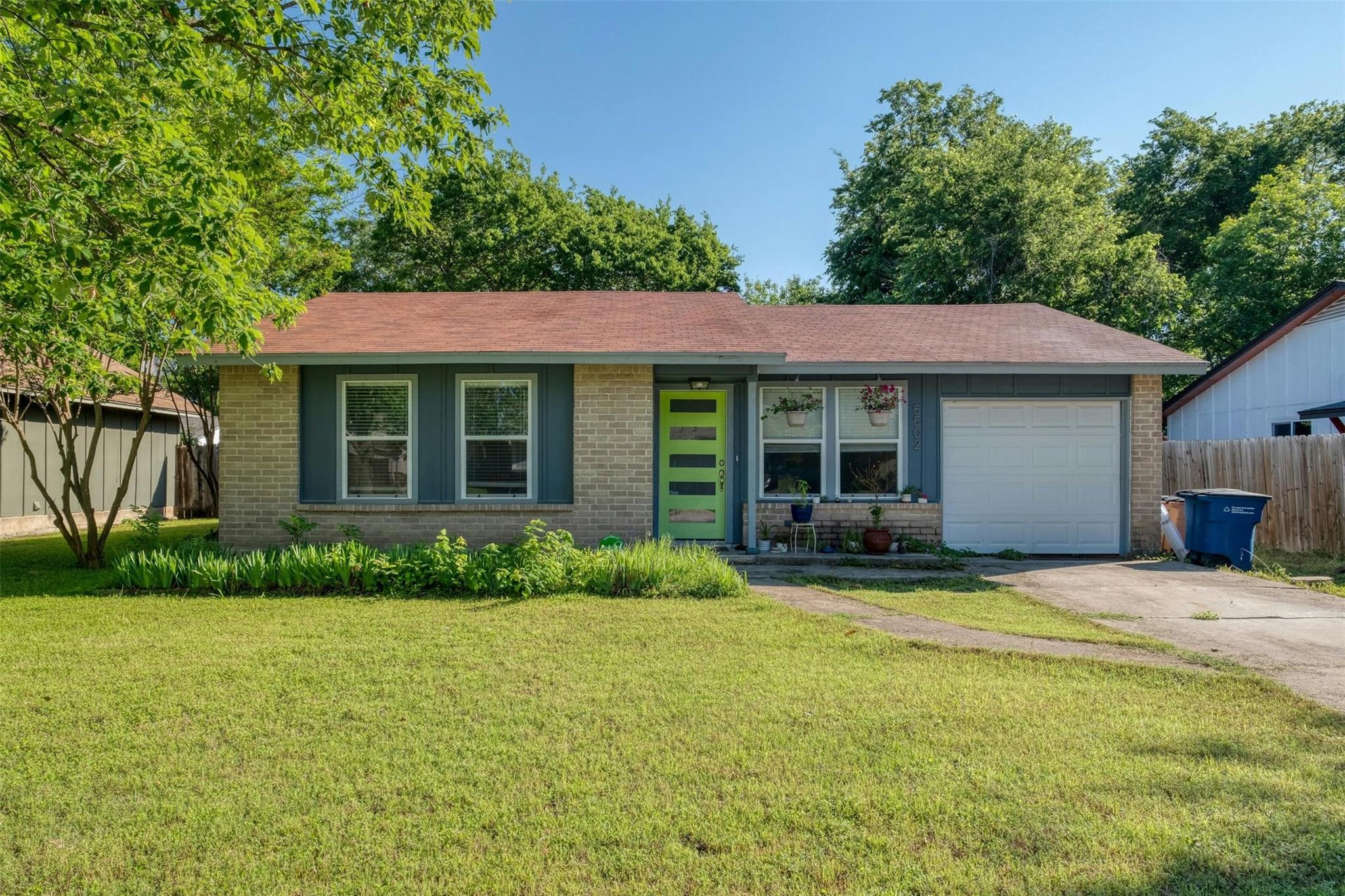5502 Burgundy Dr Property Photo 1