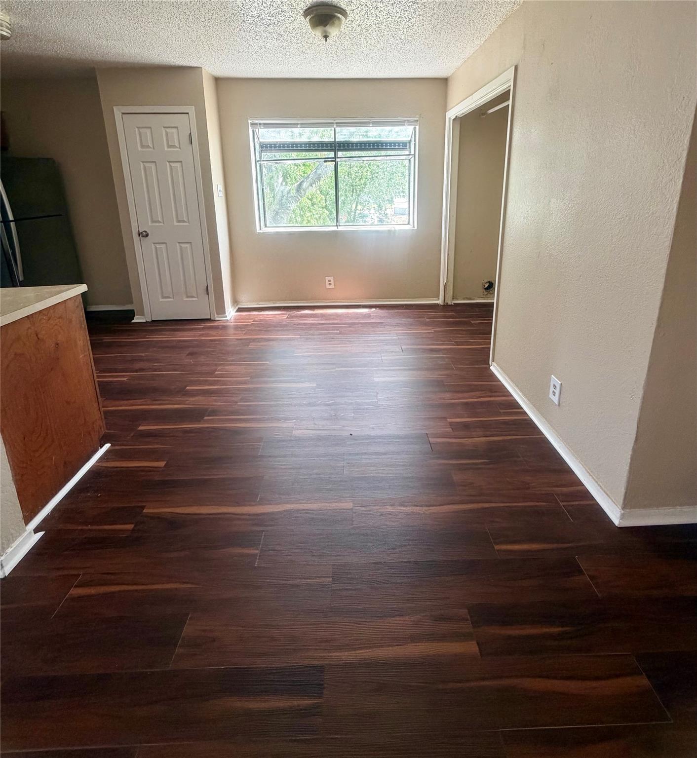 2201 Leah Cv #c Property Photo 4