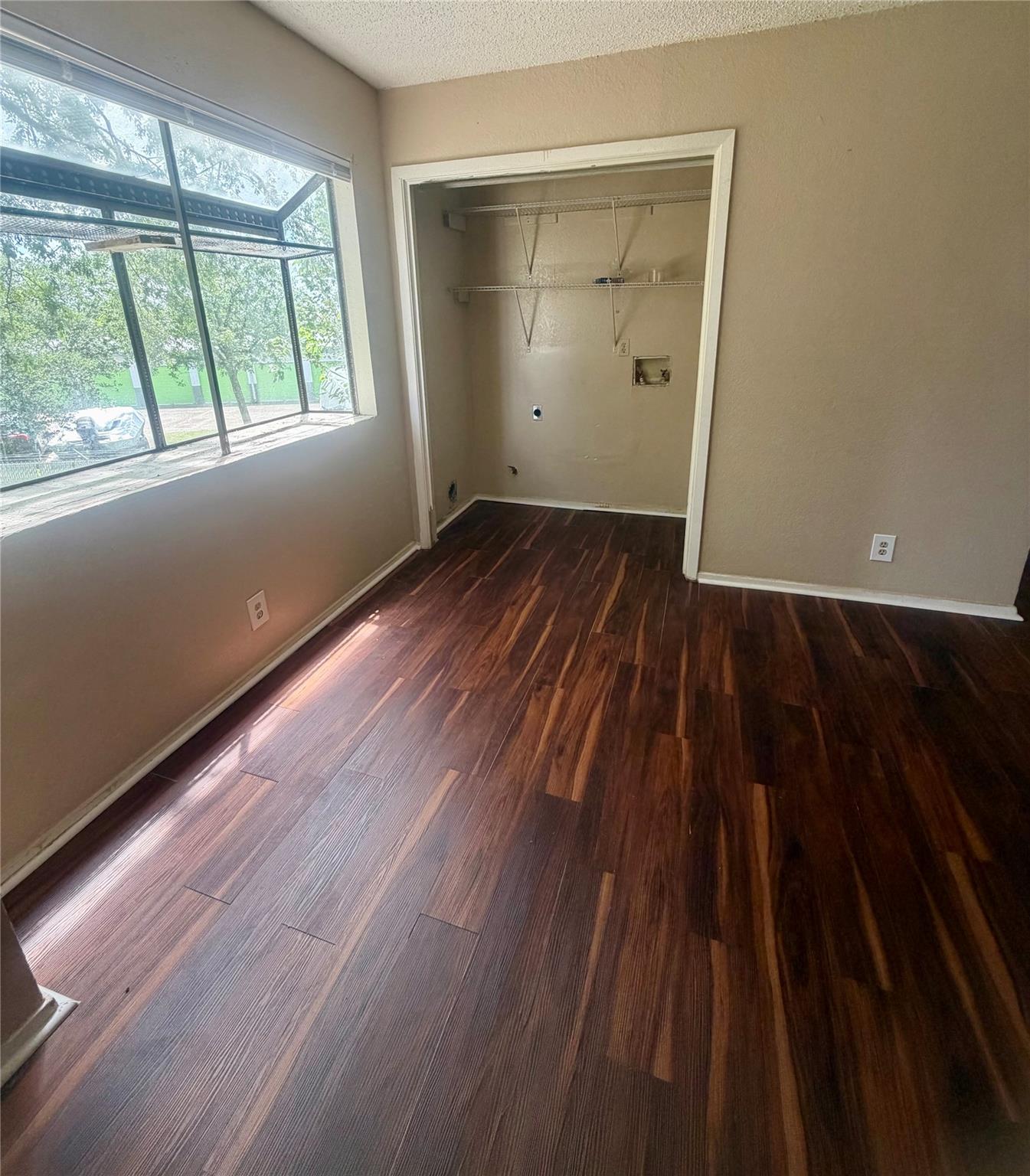 2201 Leah Cv #c Property Photo 5