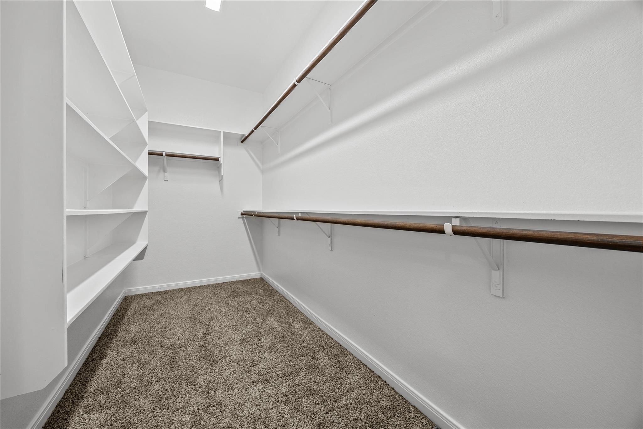 1811 Ashburn Dr Property Photo 18