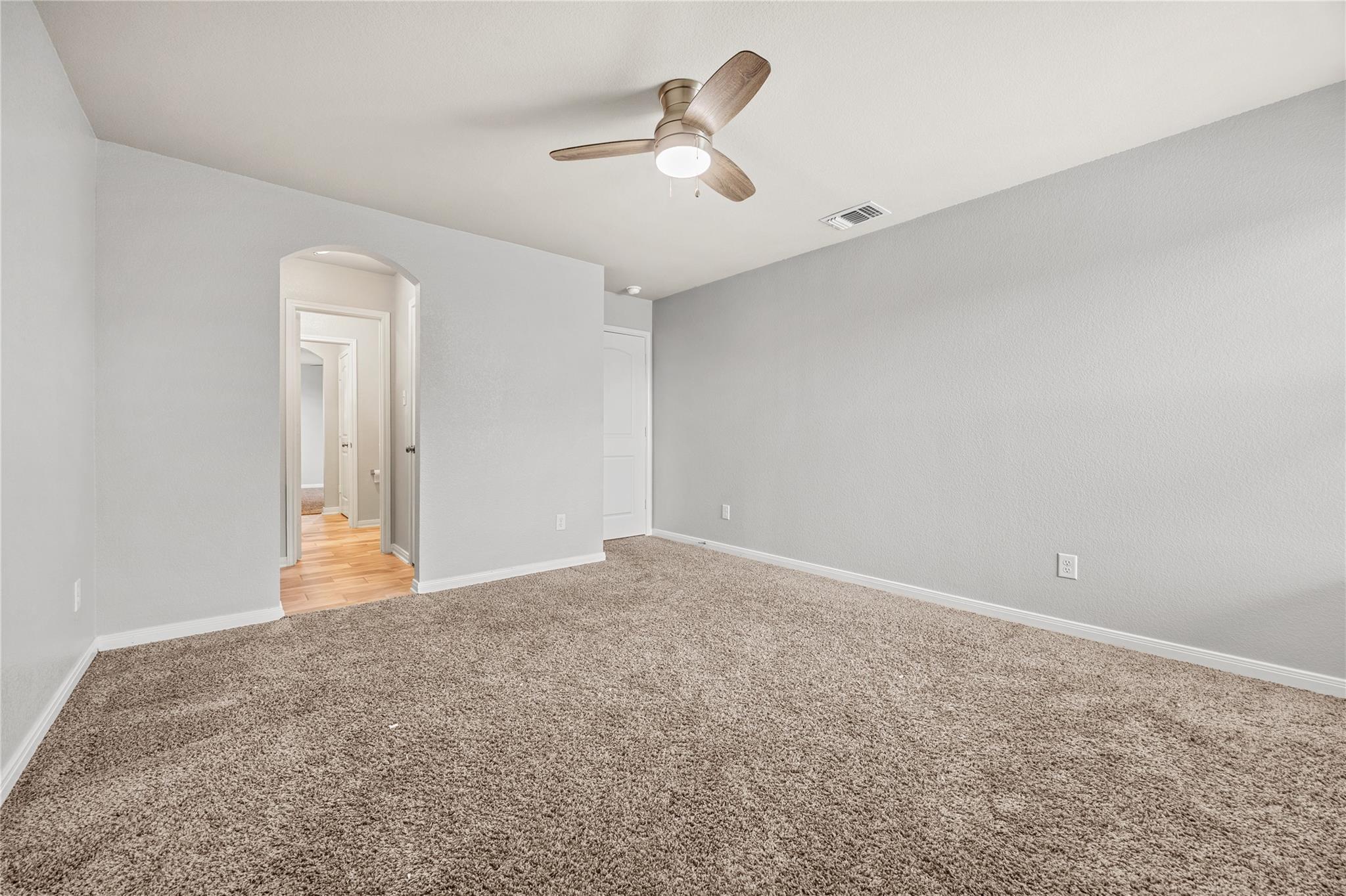 1811 Ashburn Dr Property Photo 25