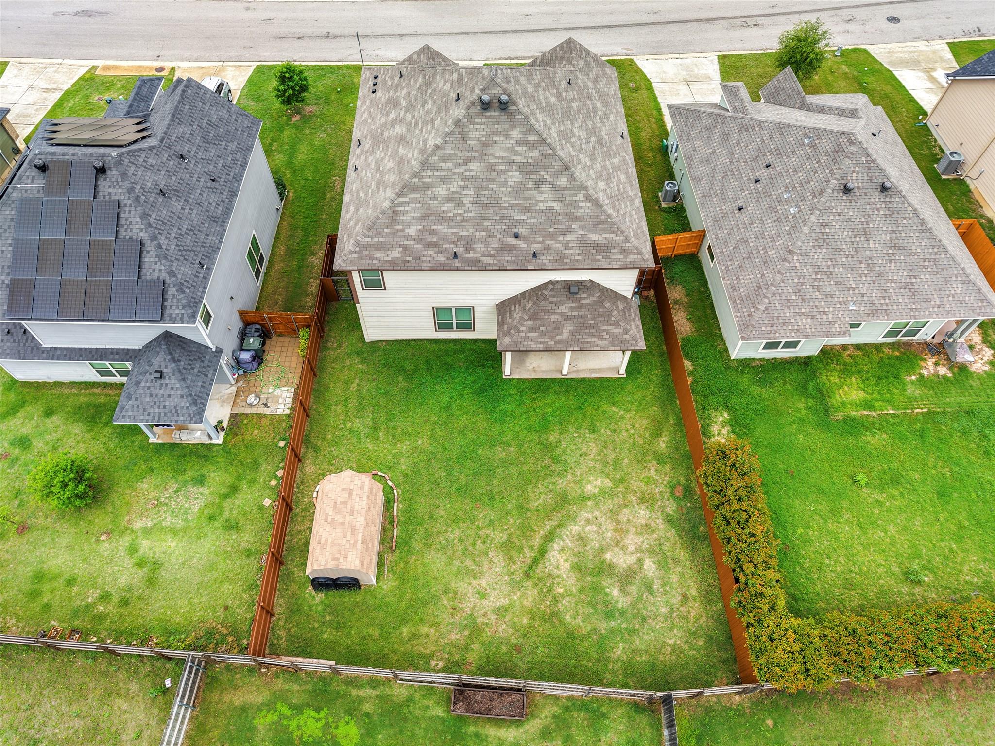 1811 Ashburn Dr Property Photo 36