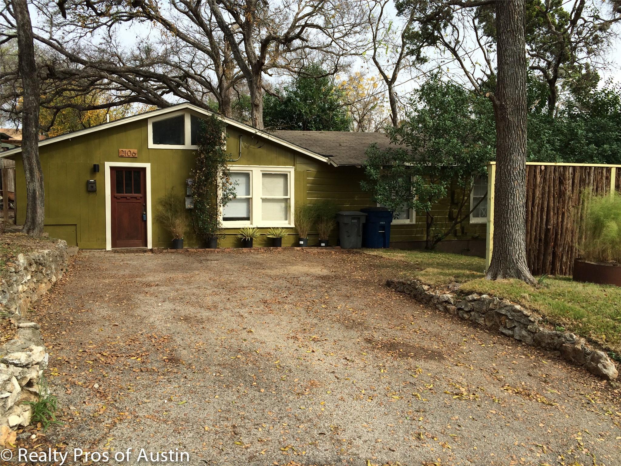 2106 W 7th St Property Photo 1