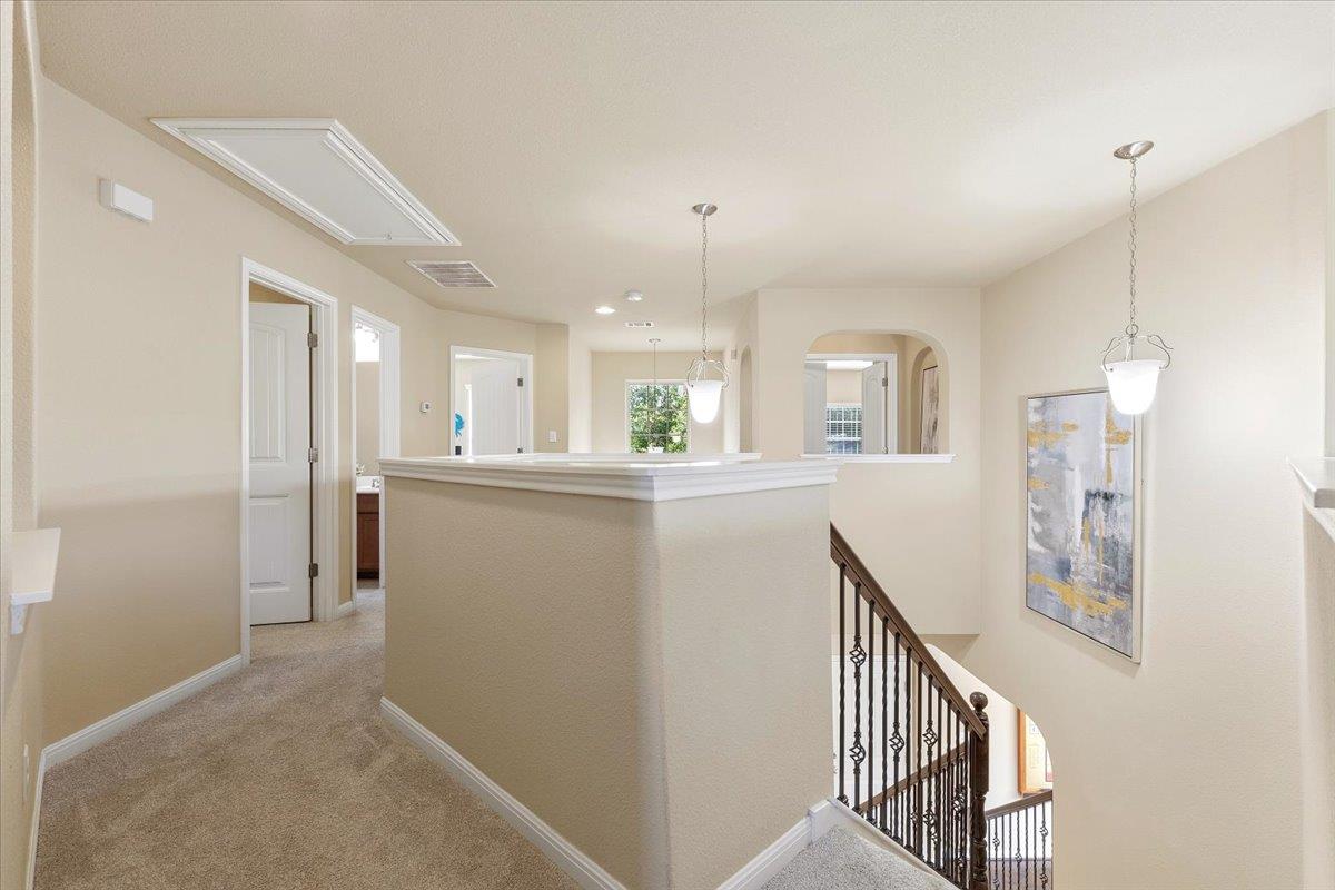 561 Stone View Trl Property Photo 17