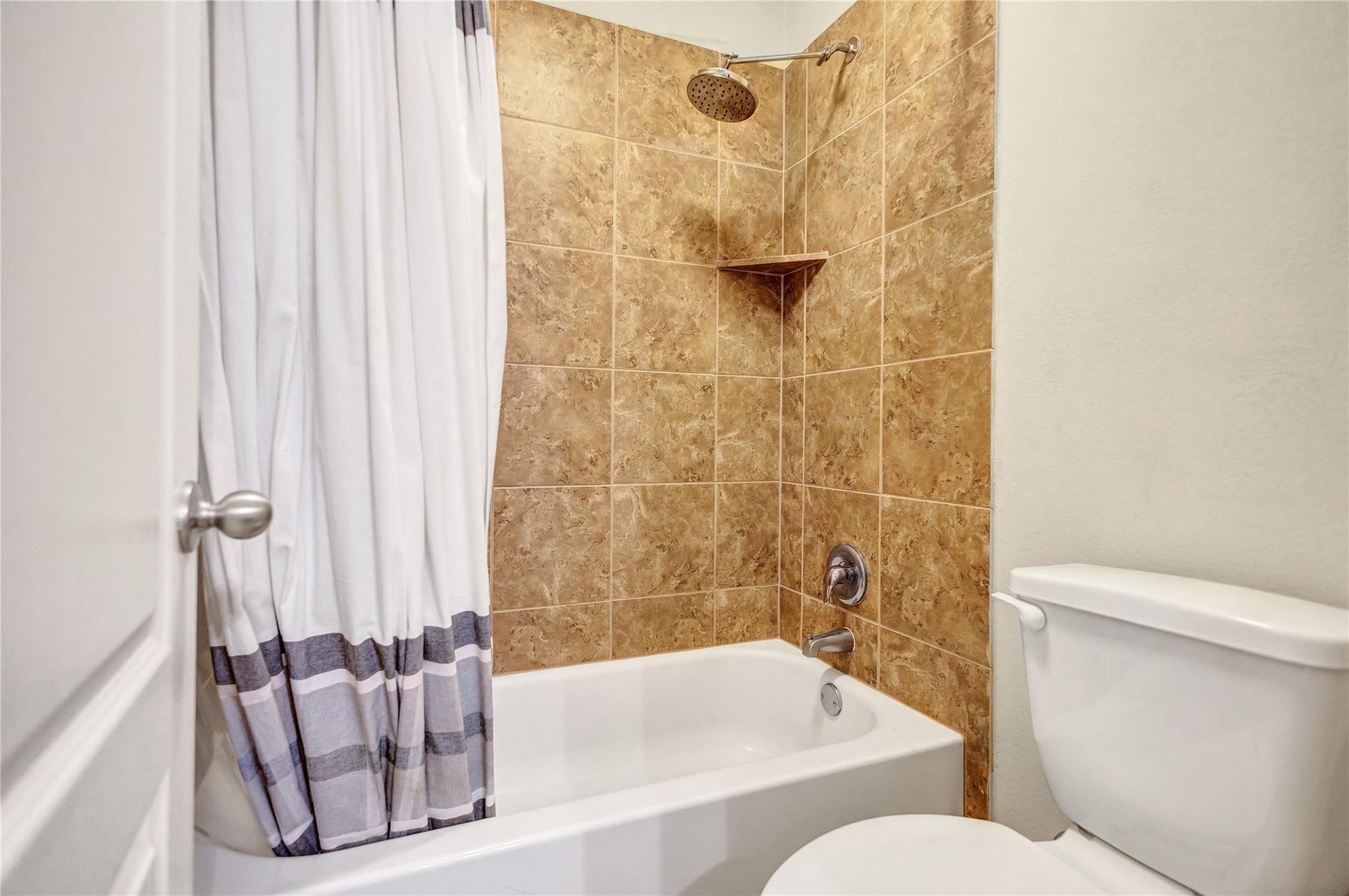 3217 Falconers Way Property Photo 26