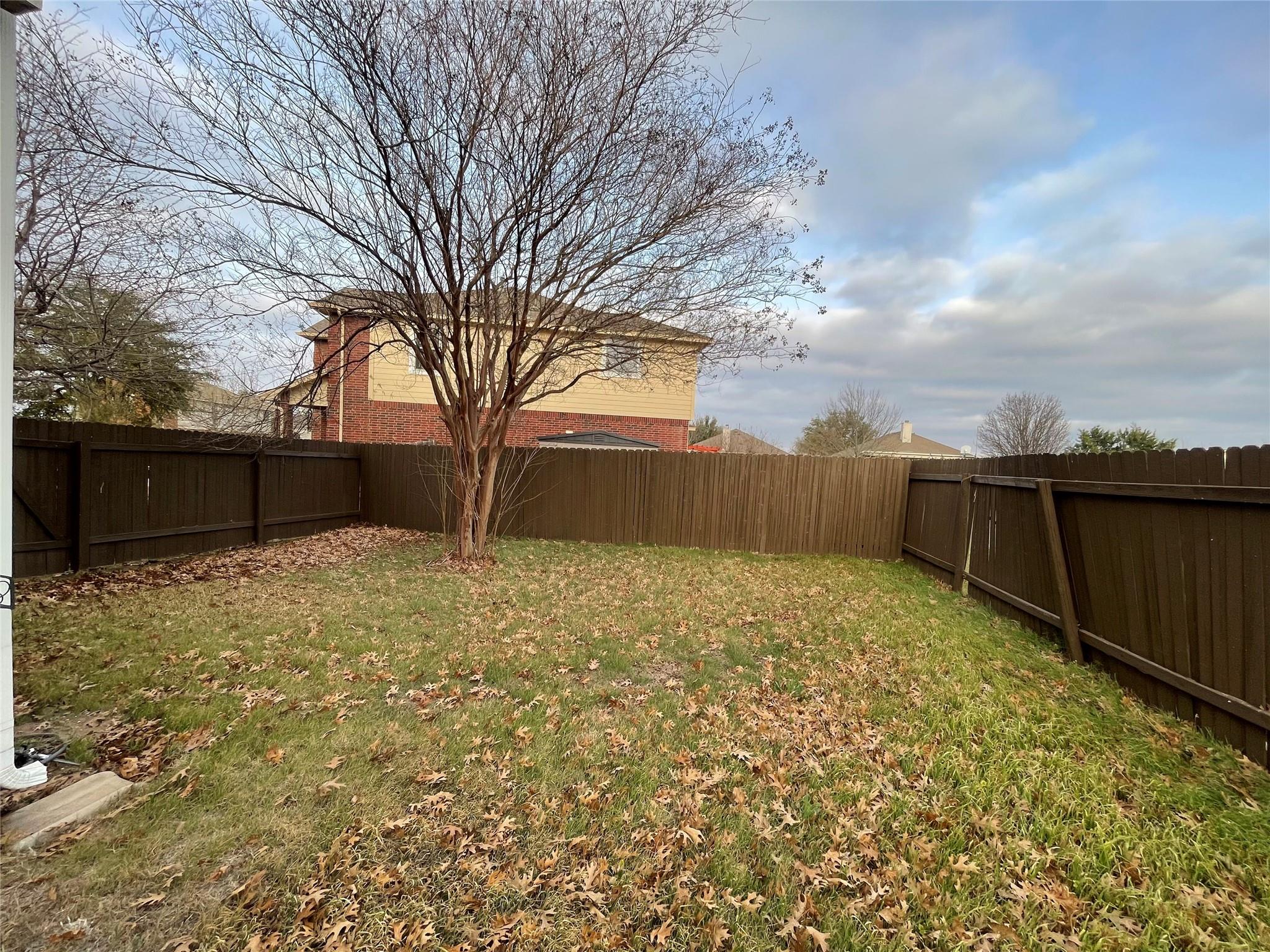 508 Friendship Cv Property Photo 26