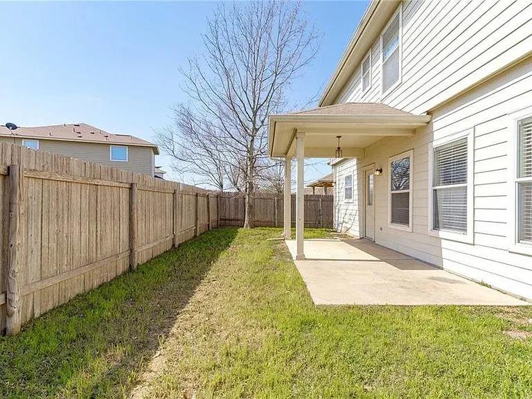 508 Friendship Cv Property Photo 29