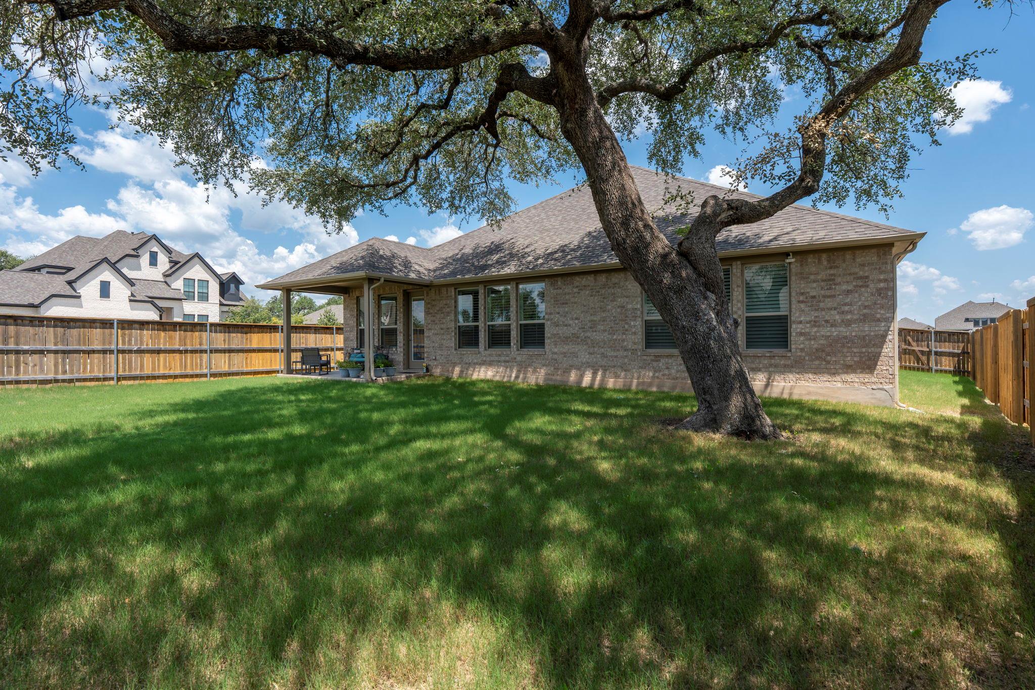 805 Cold River Run Property Photo 8