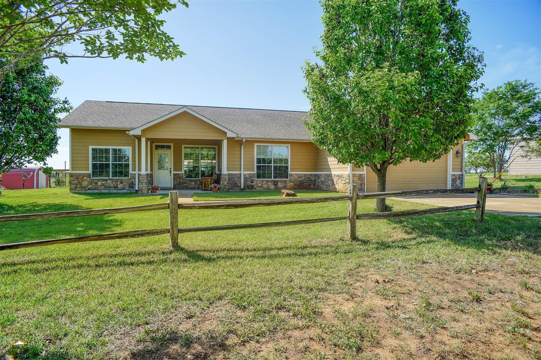 937 Highway 21 Property Photo