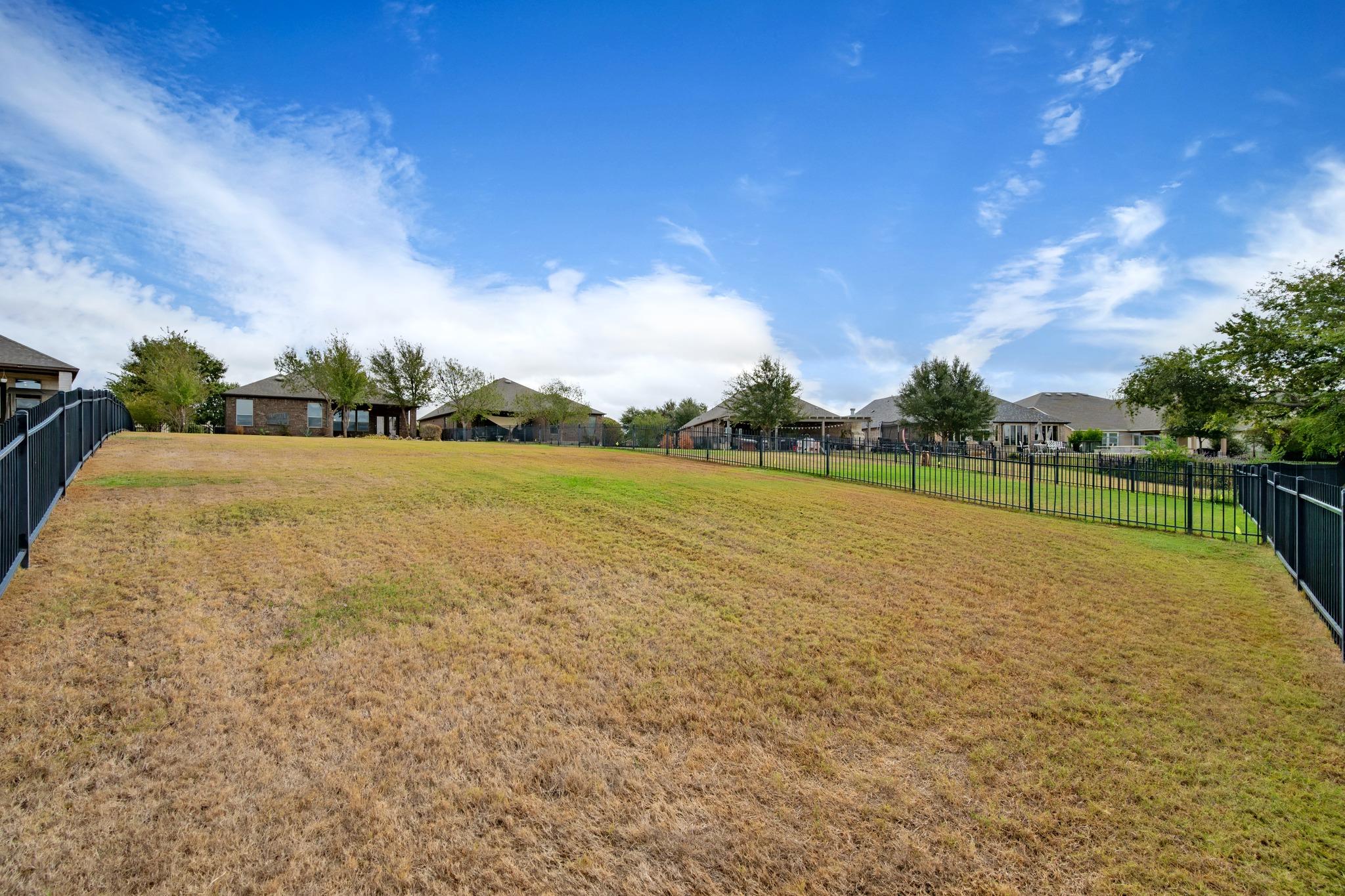 31424 Kingsway Rd Property Photo 20