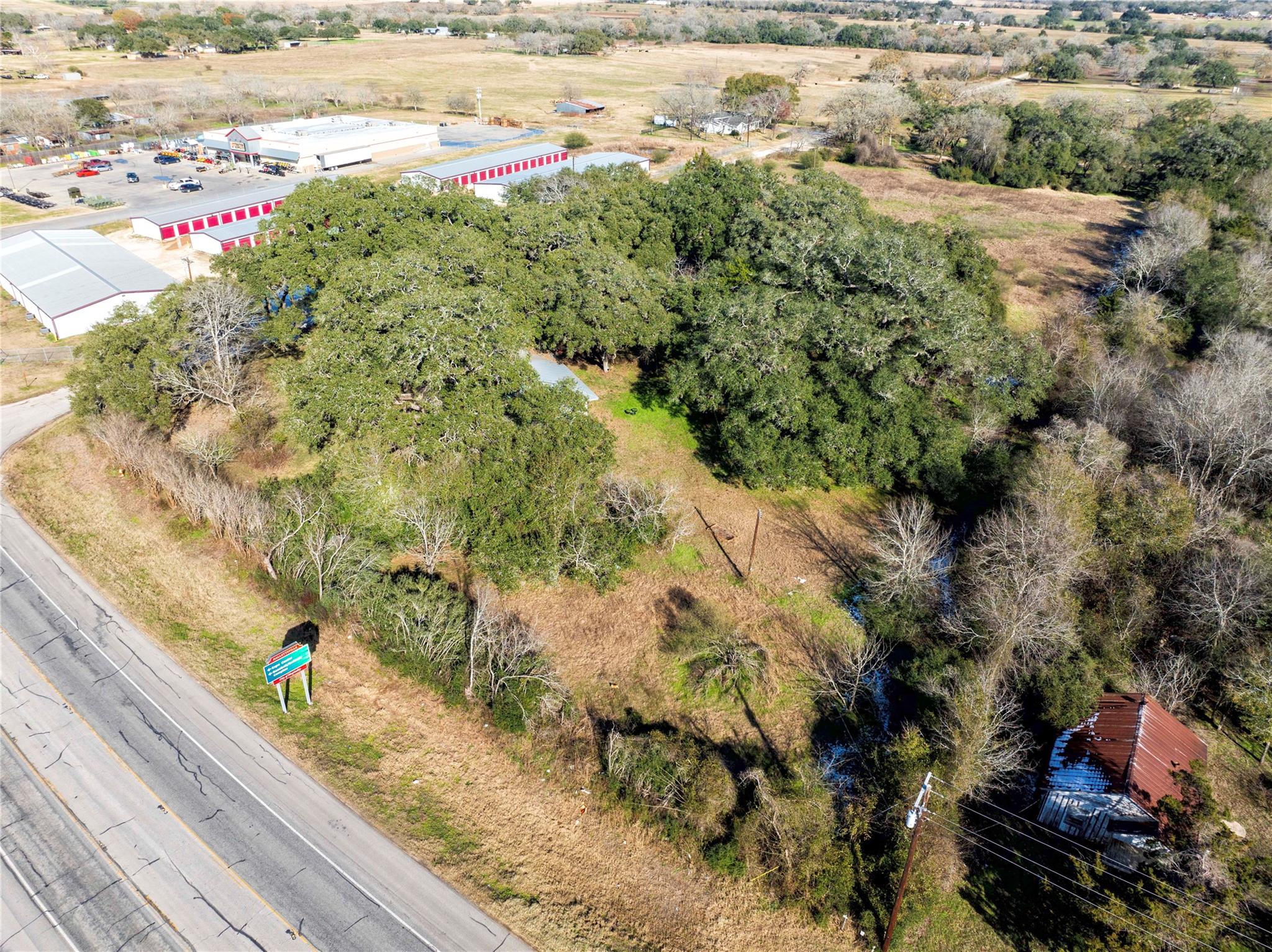 29 Cr 77b None Property Photo 2