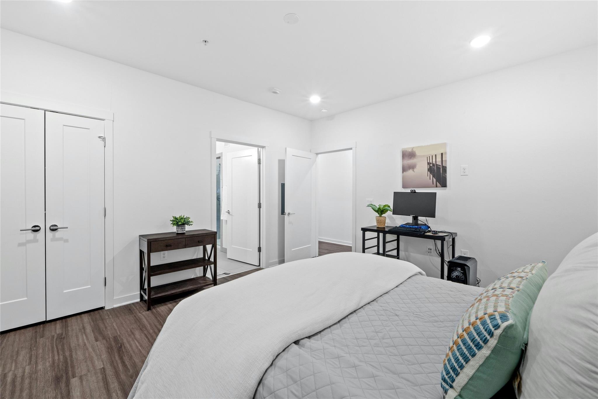 4361 S Congress Ave #402 Property Photo 13