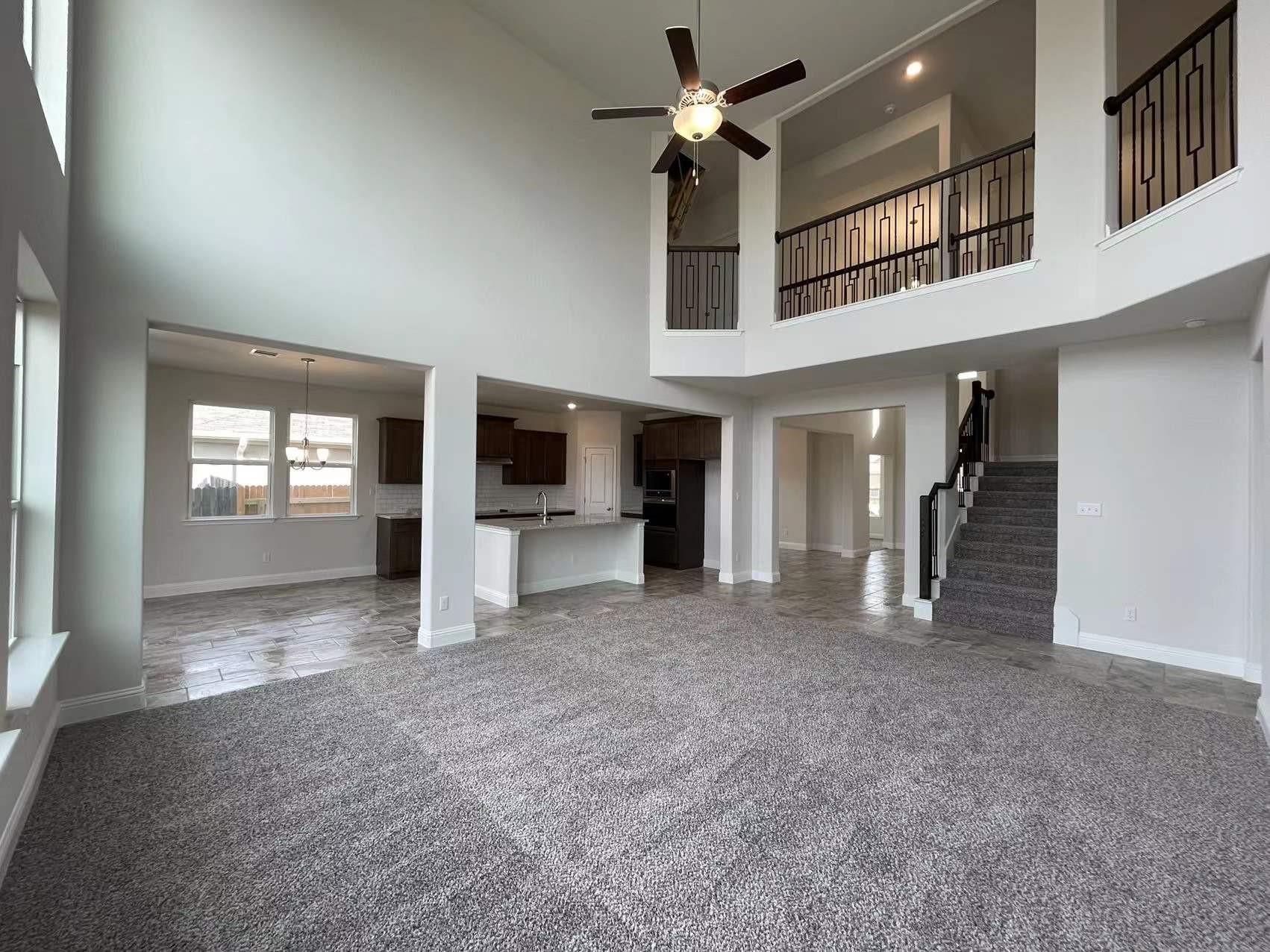 18916 Scoria Dr Property Photo 4