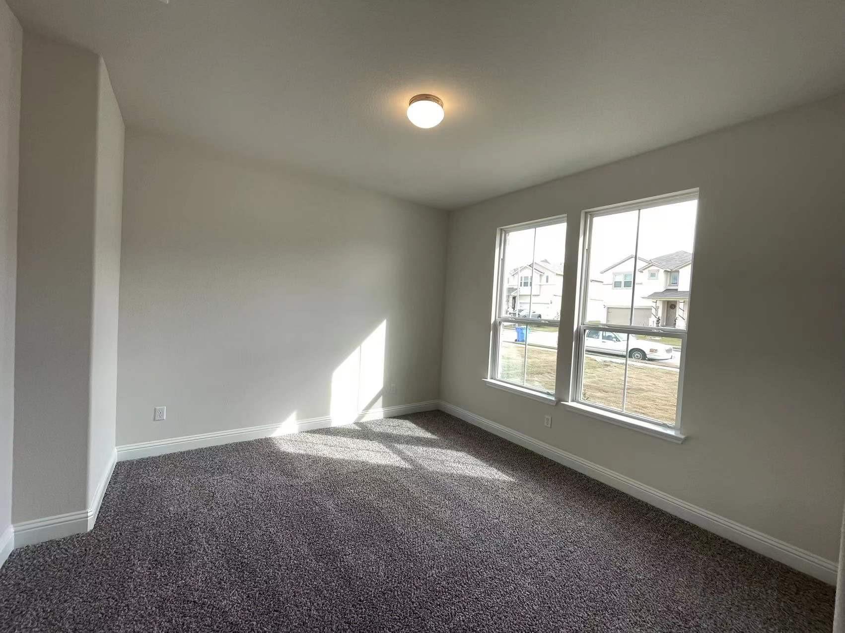 18916 Scoria Dr Property Photo 16