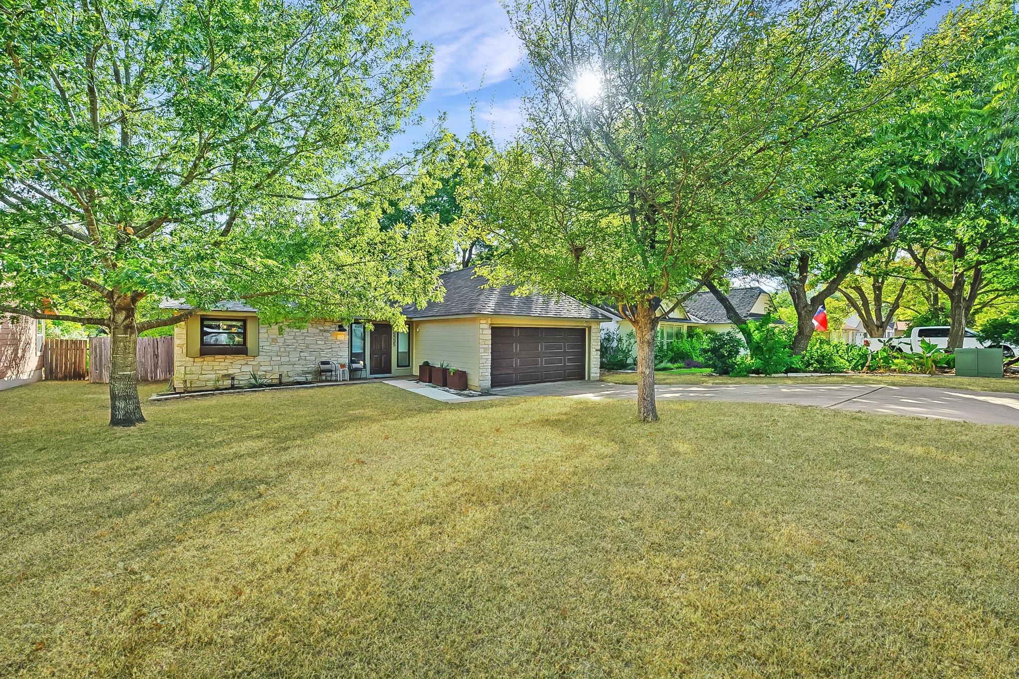 5005 Ganymede Dr Property Photo 2