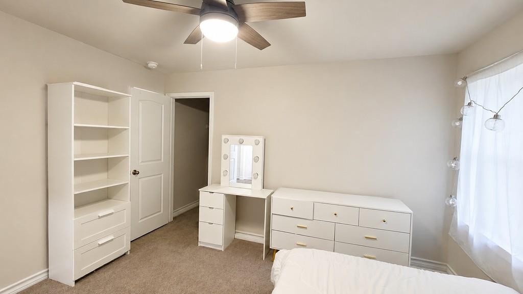 905 Rolling River Cv Property Photo 14