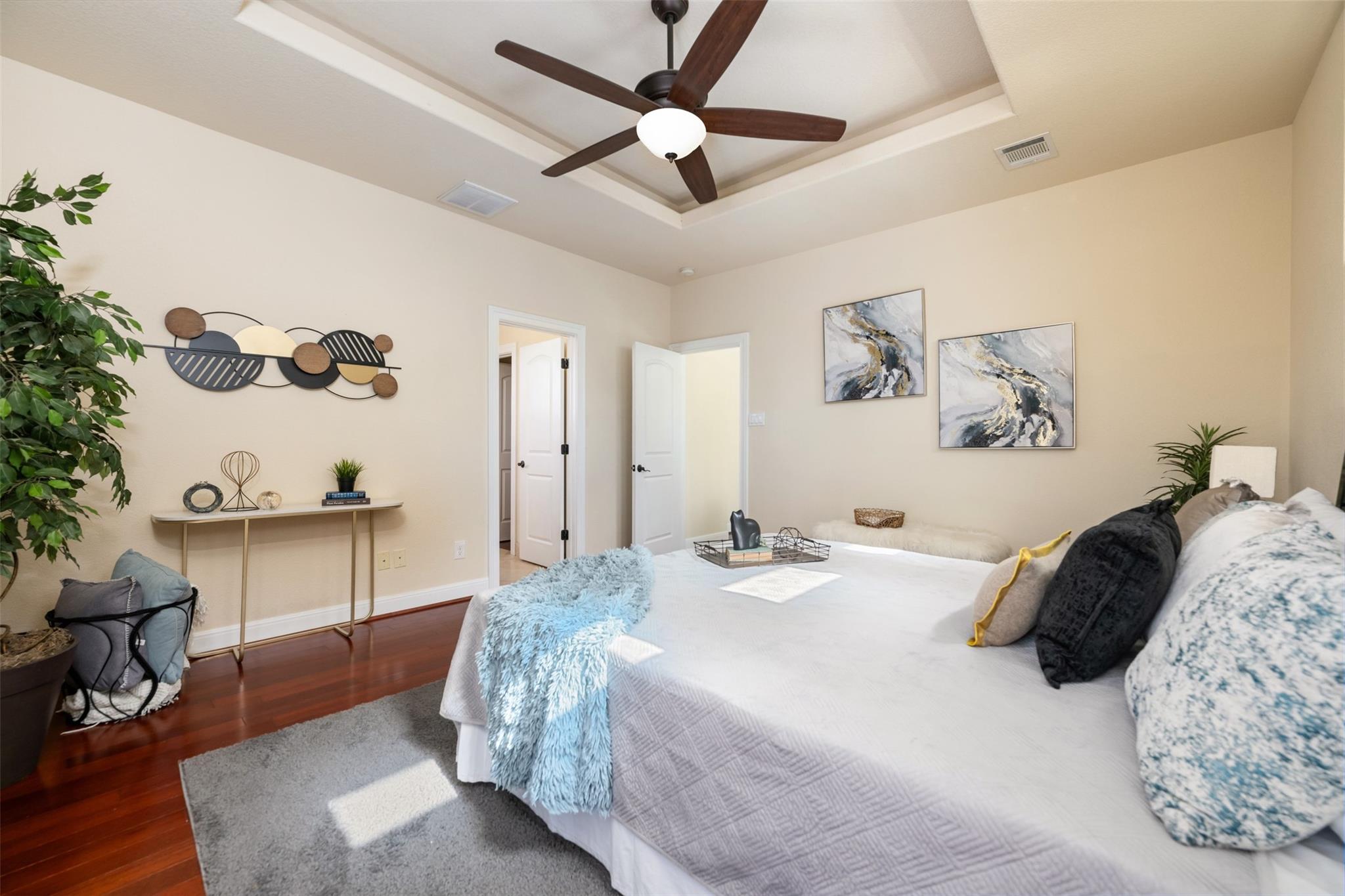 1304 Leona St Property Photo 20
