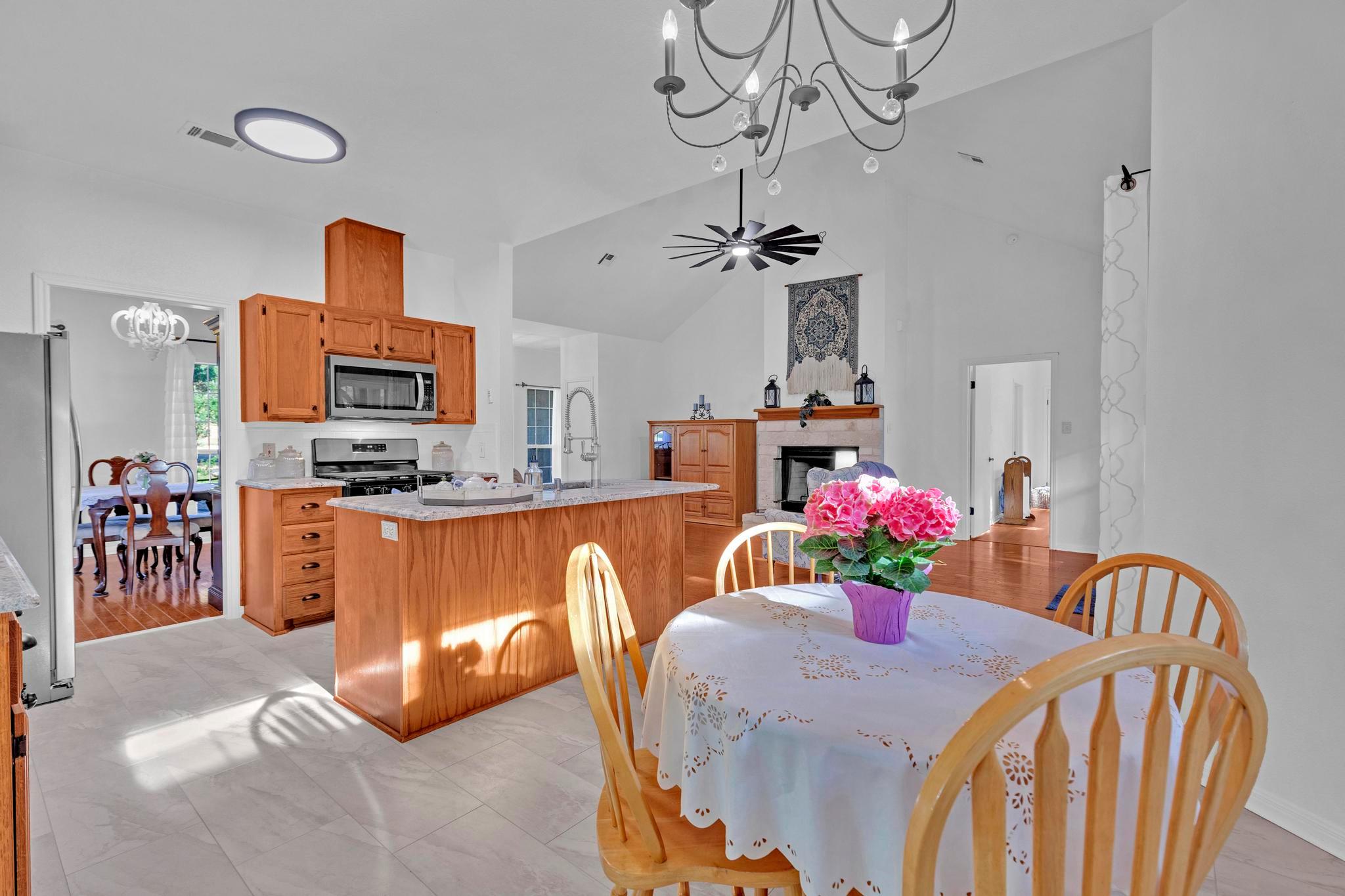 206 S Cowal Dr Property Photo 11