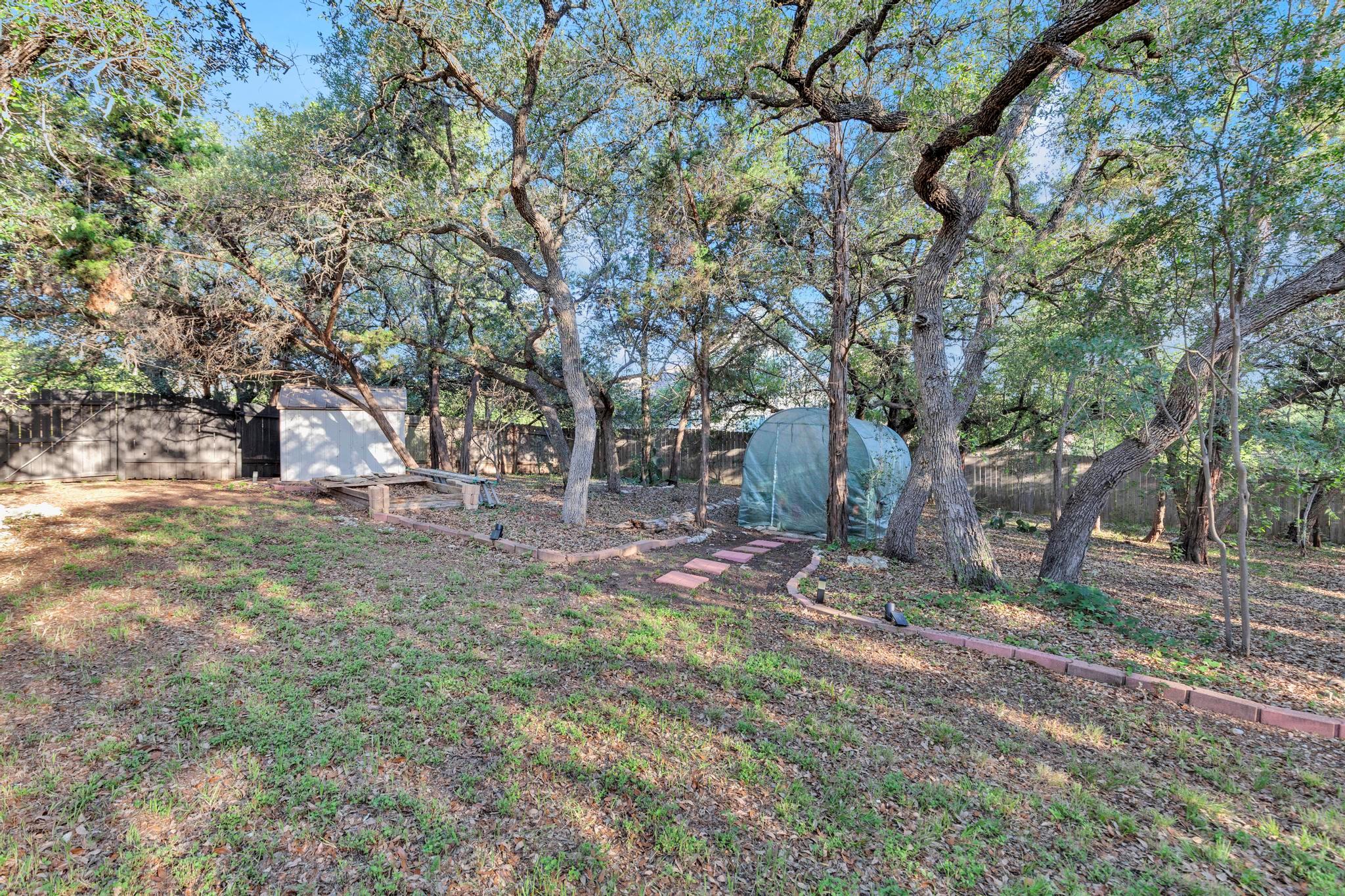 206 S Cowal Dr Property Photo 21
