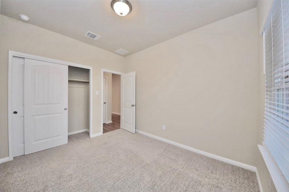 2937 Bridekirk Dr Property Photo 17