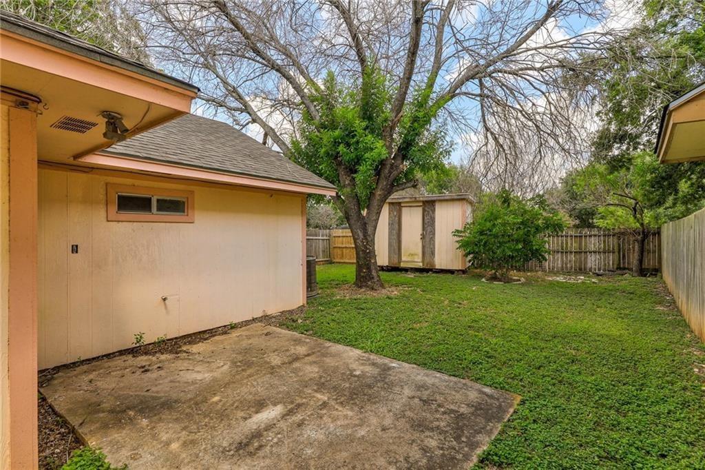 16821 Whitebrush Loop Property Photo 21