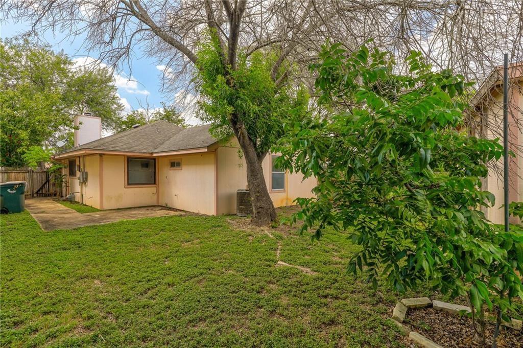 16821 Whitebrush Loop Property Photo 23