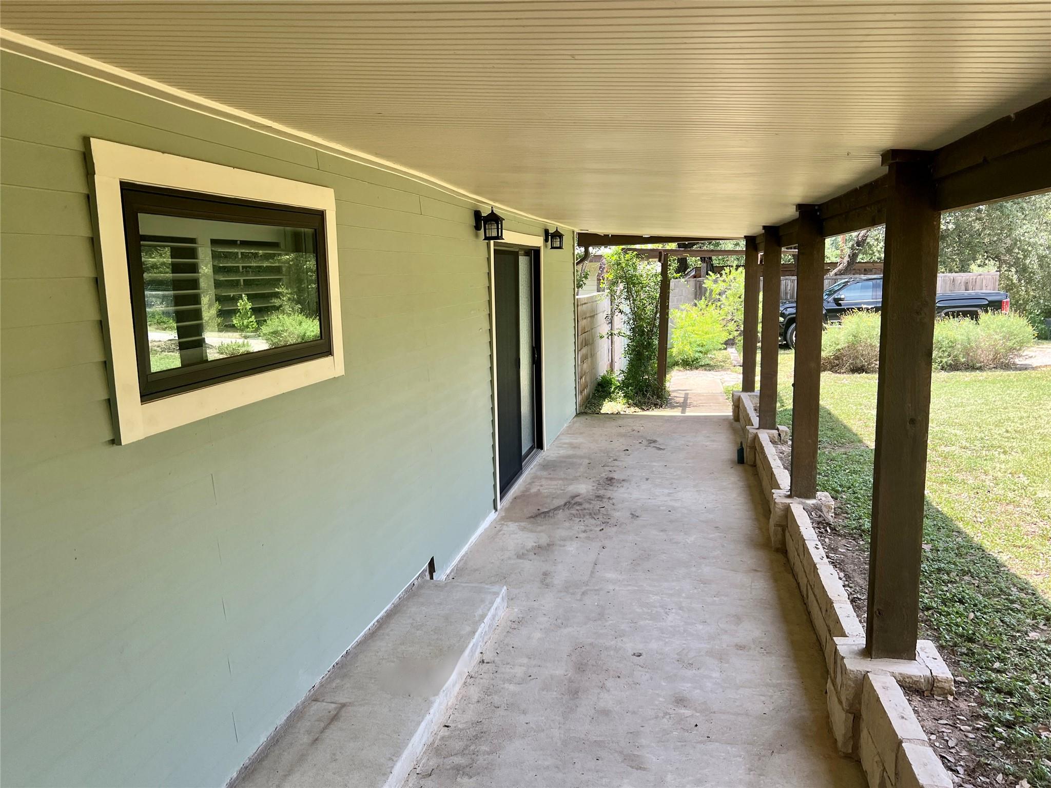 15303 Texas St Property Photo 18