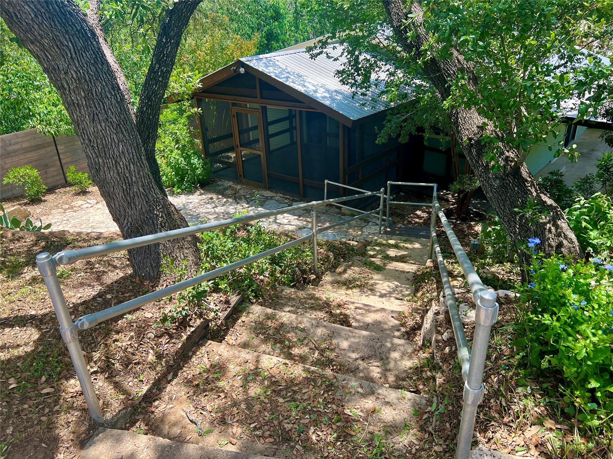 15303 Texas St Property Photo 22