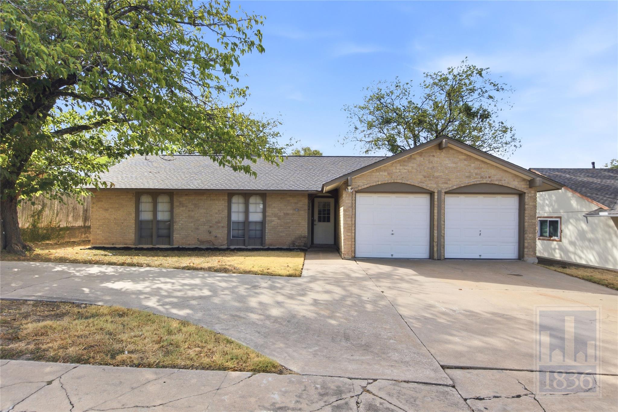 8912 Hunters Trce Property Photo 2