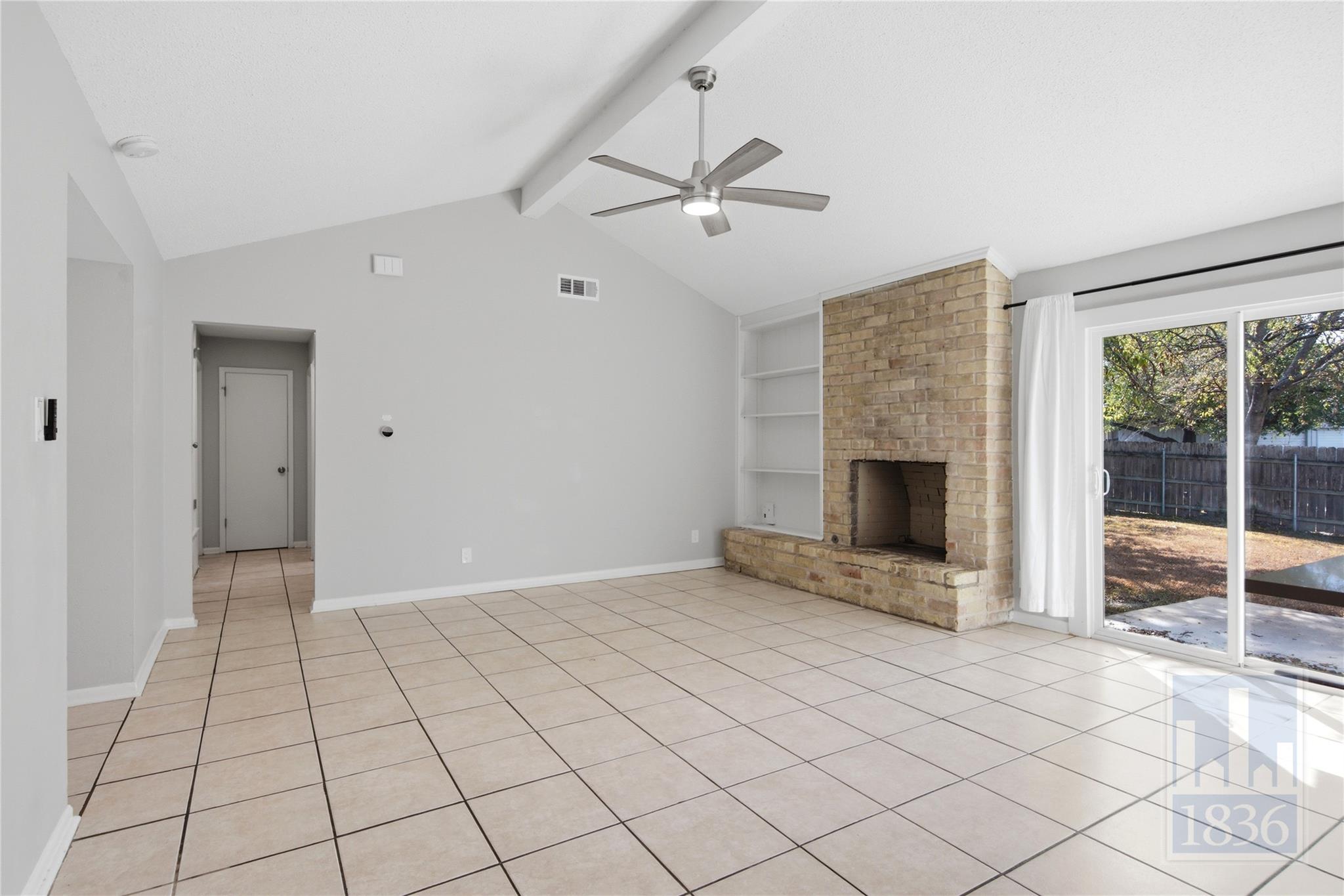 8912 Hunters Trce Property Photo 8