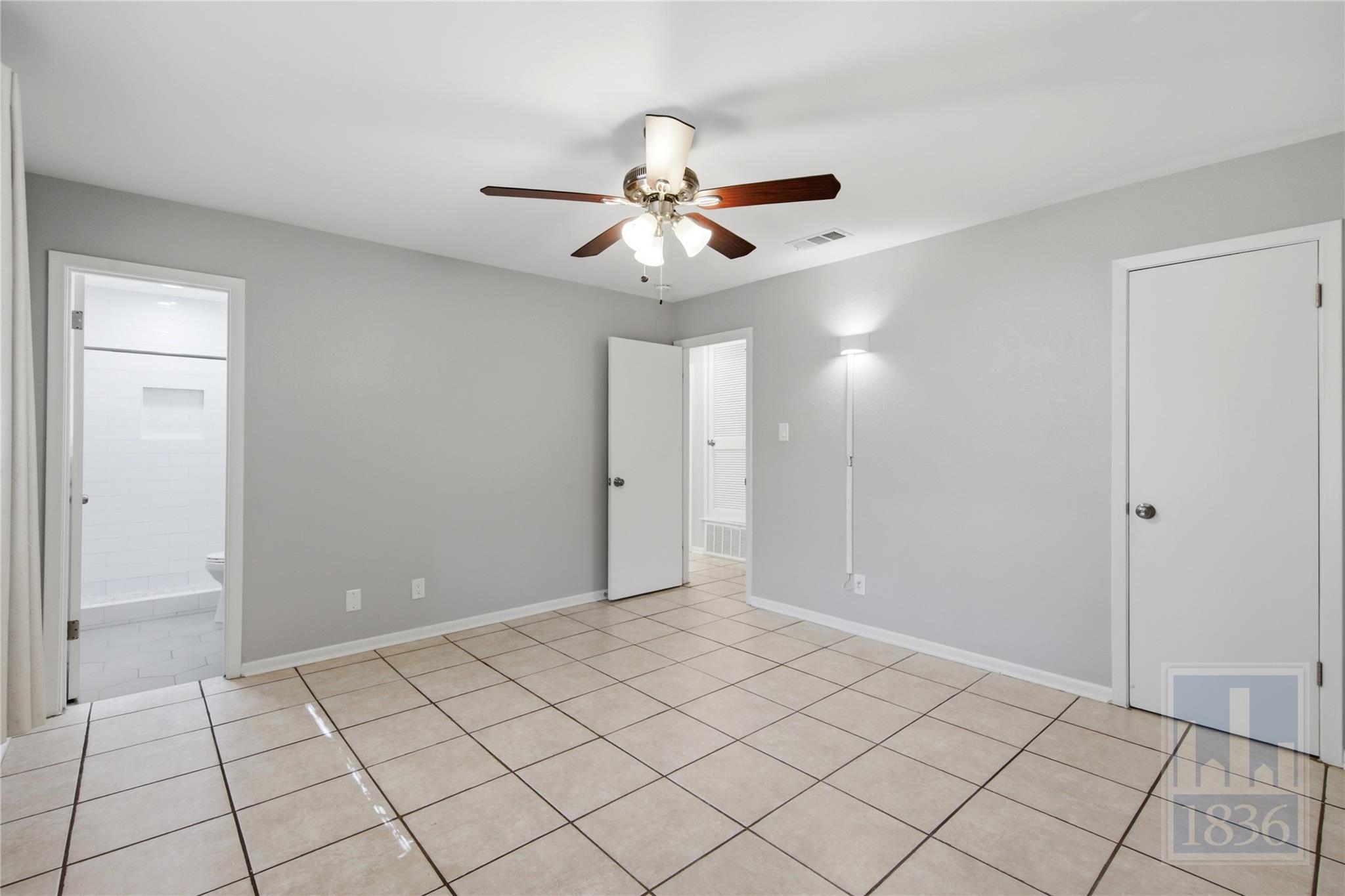 8912 Hunters Trce Property Photo 11