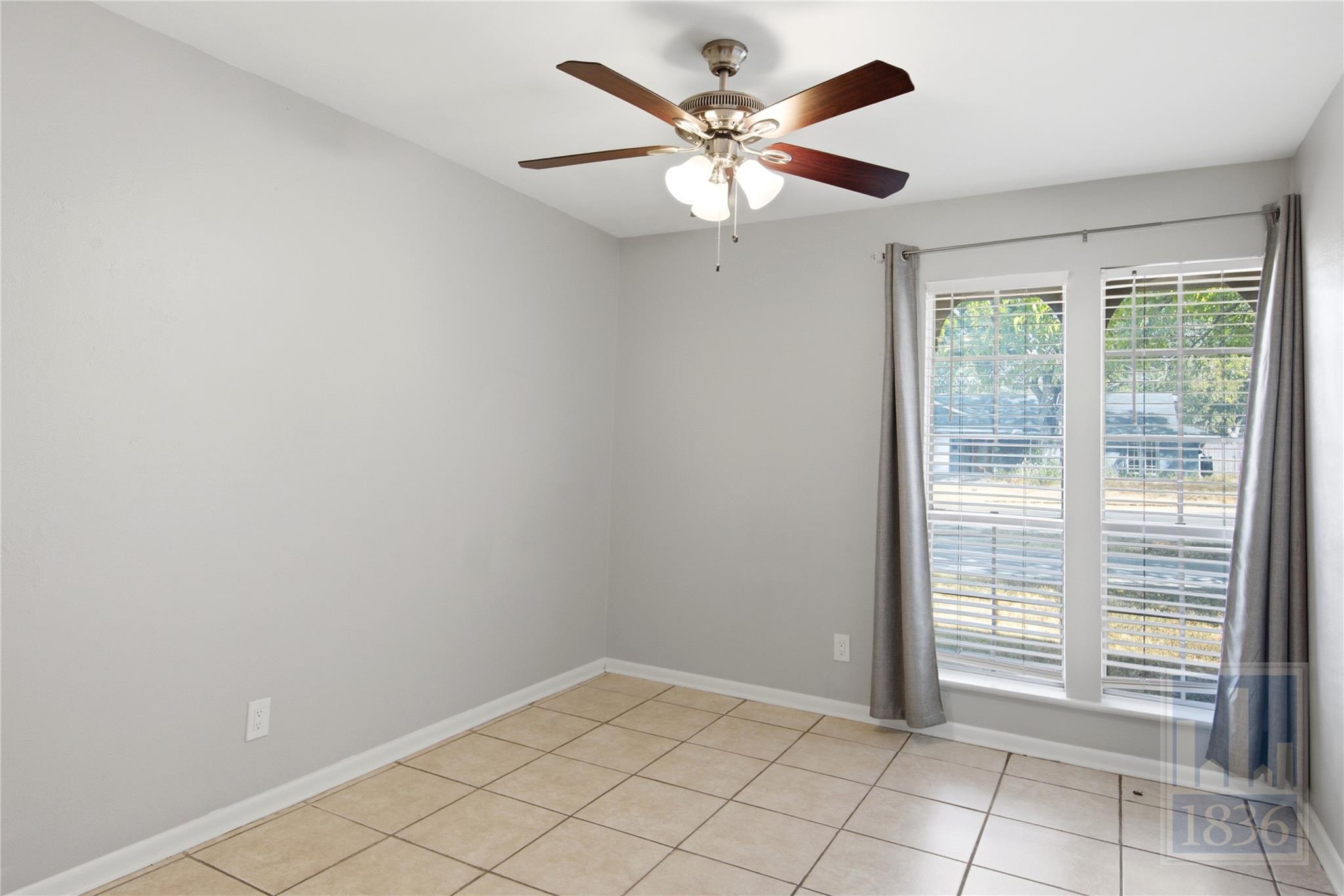 8912 Hunters Trce Property Photo 14