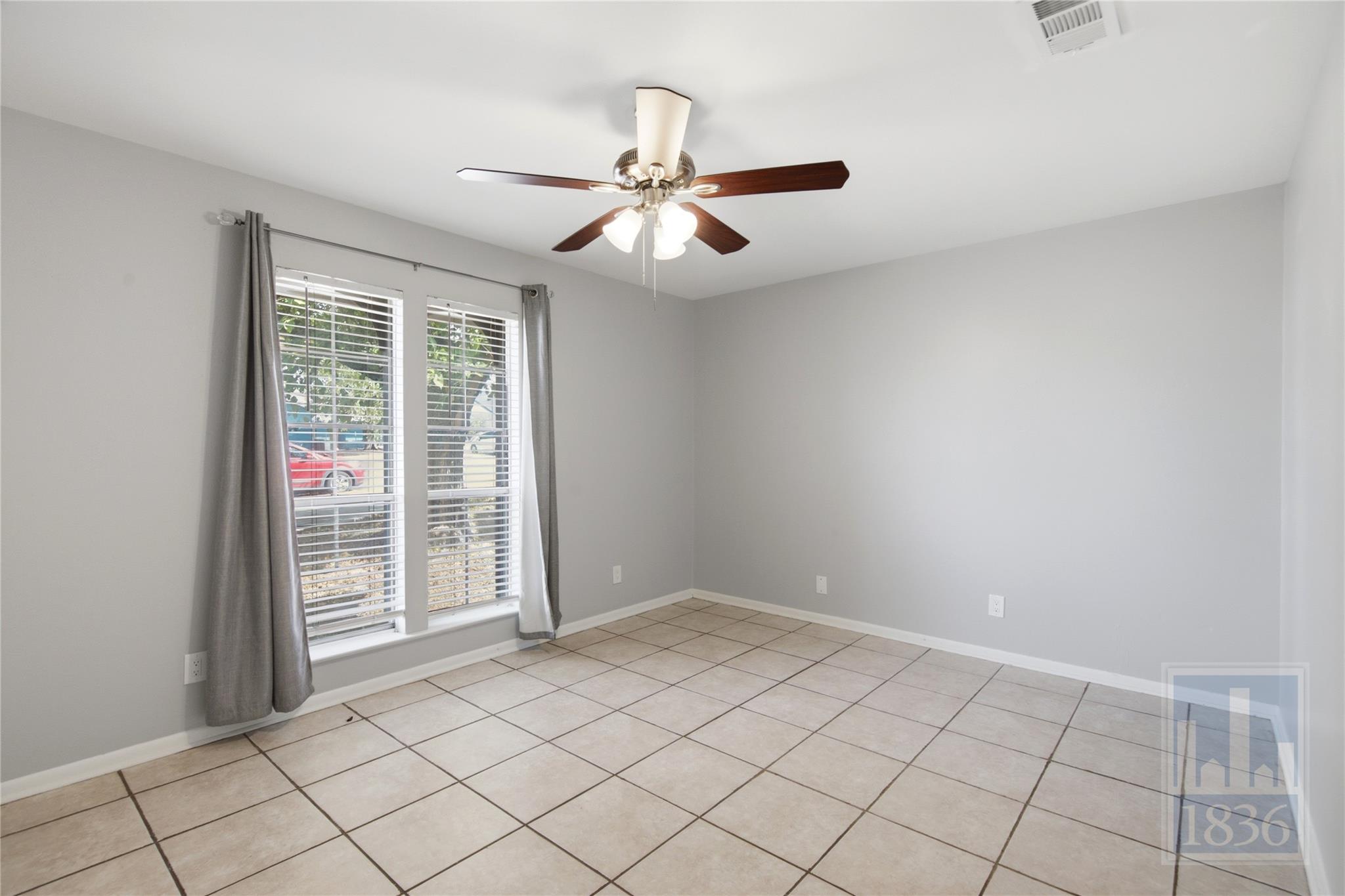 8912 Hunters Trce Property Photo 17
