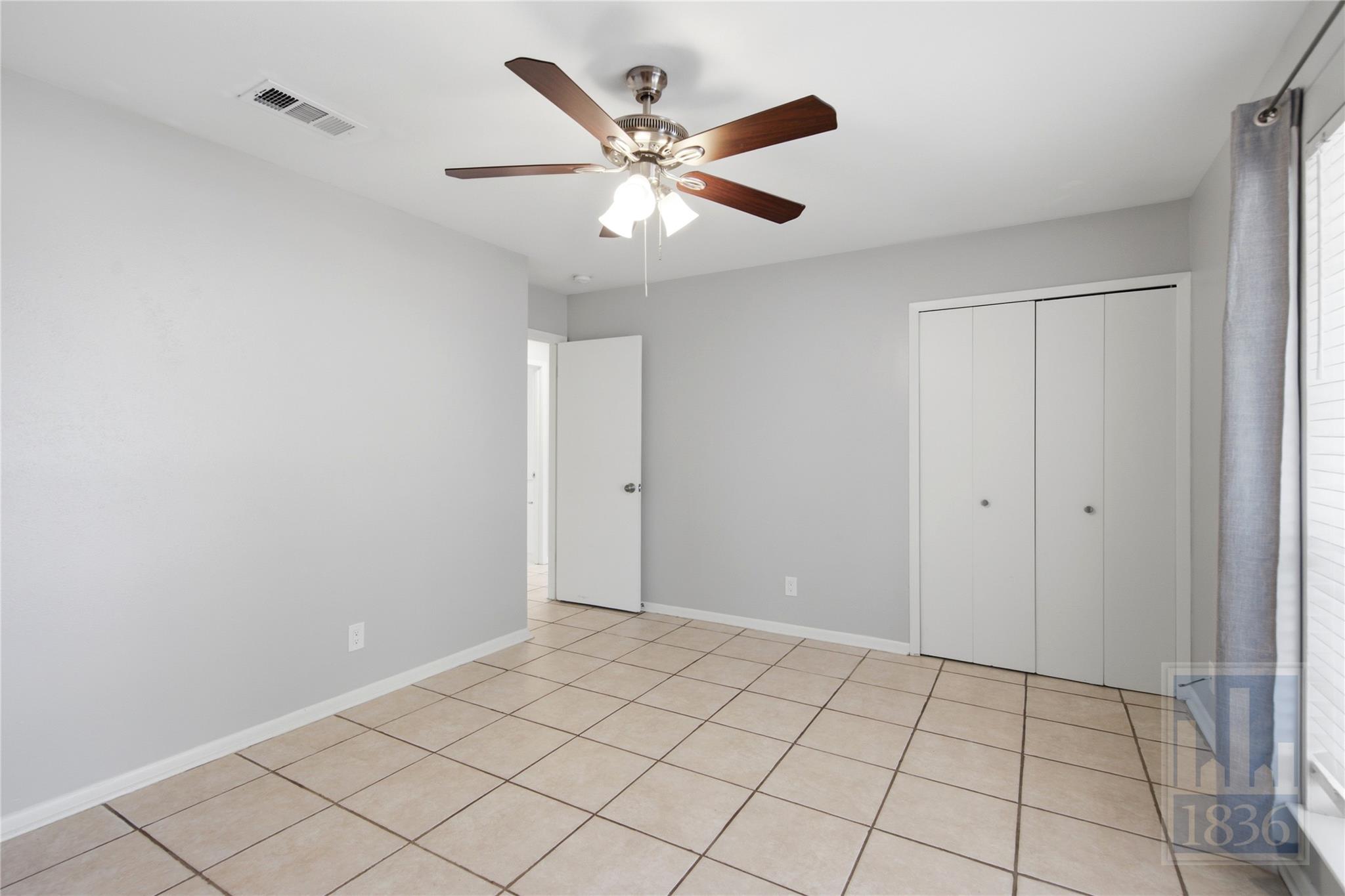 8912 Hunters Trce Property Photo 18