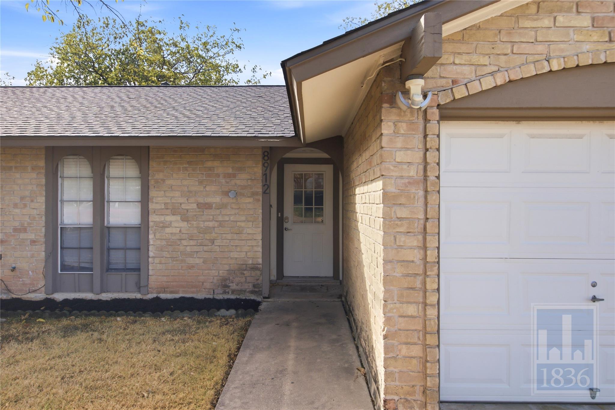 8912 Hunters Trce Property Photo 24
