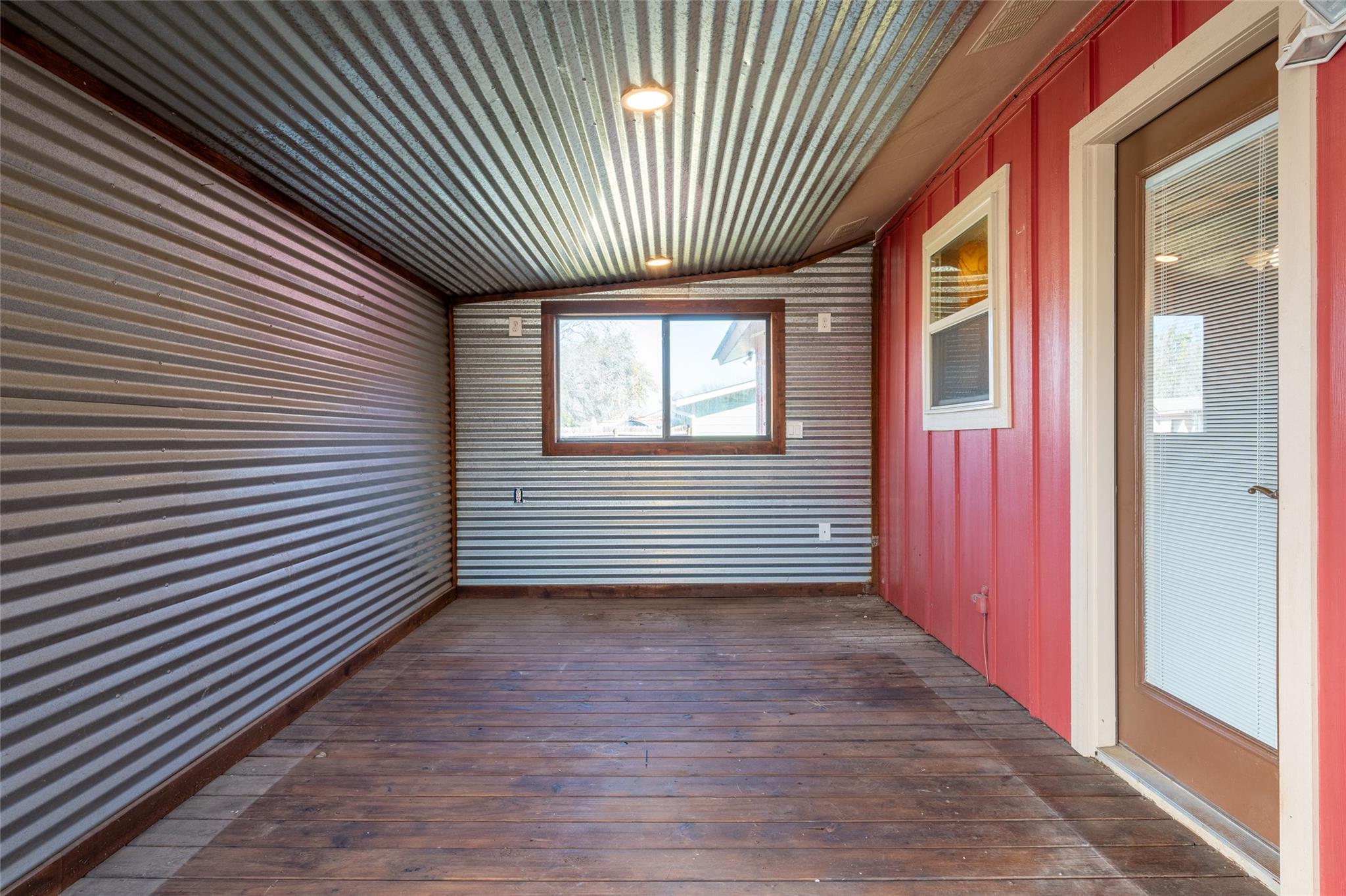 18 Presidio Rd Property Photo 23