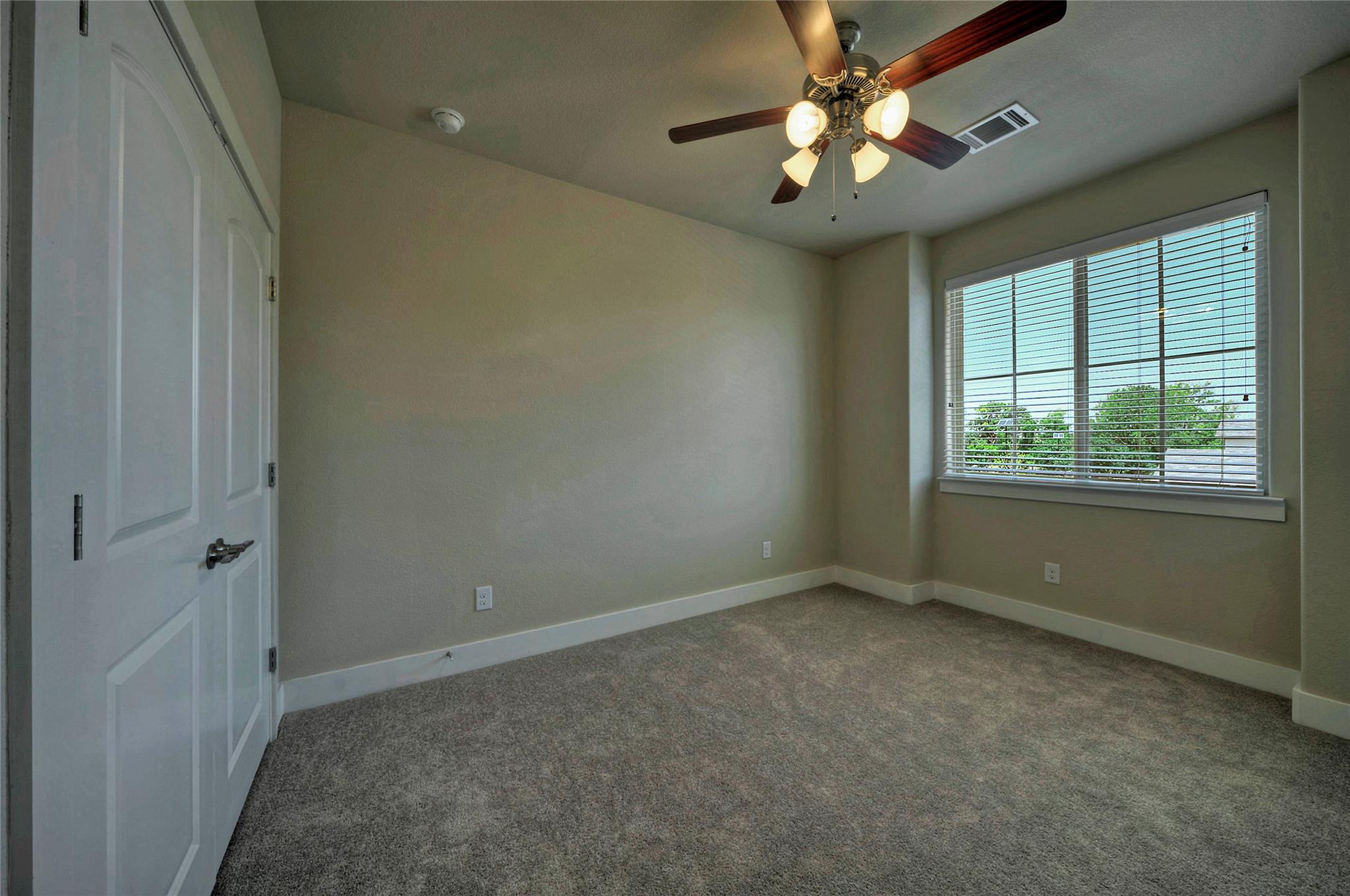 508 High Tech Dr #b Property Photo 19