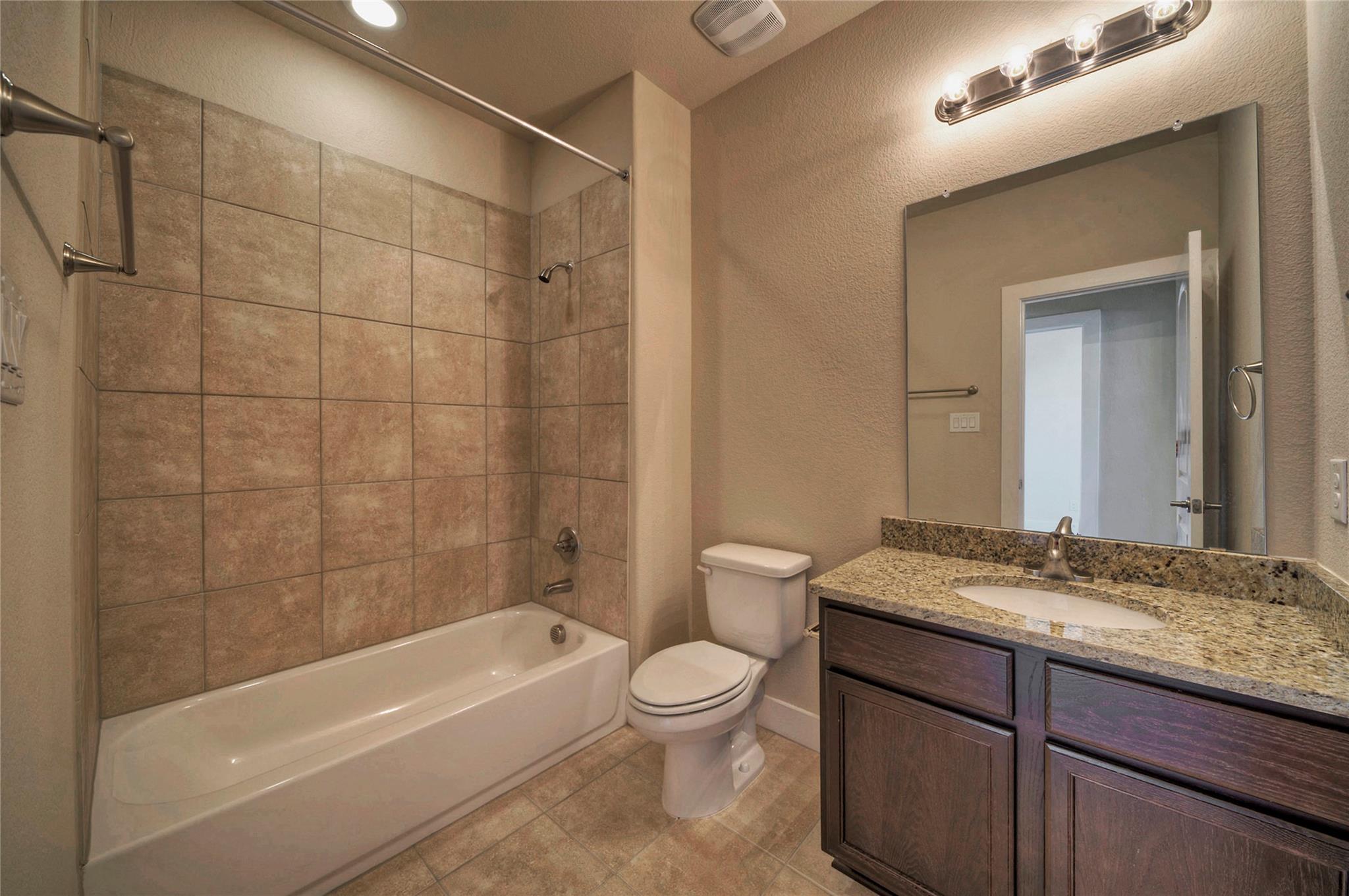 508 High Tech Dr #b Property Photo 20