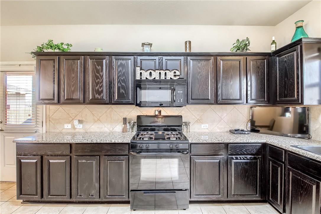 1408 Blake St Property Photo 2