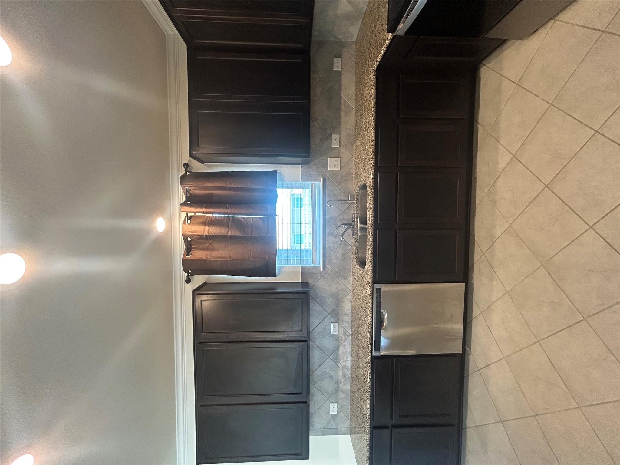 14117 Vigilance St Property Photo 9