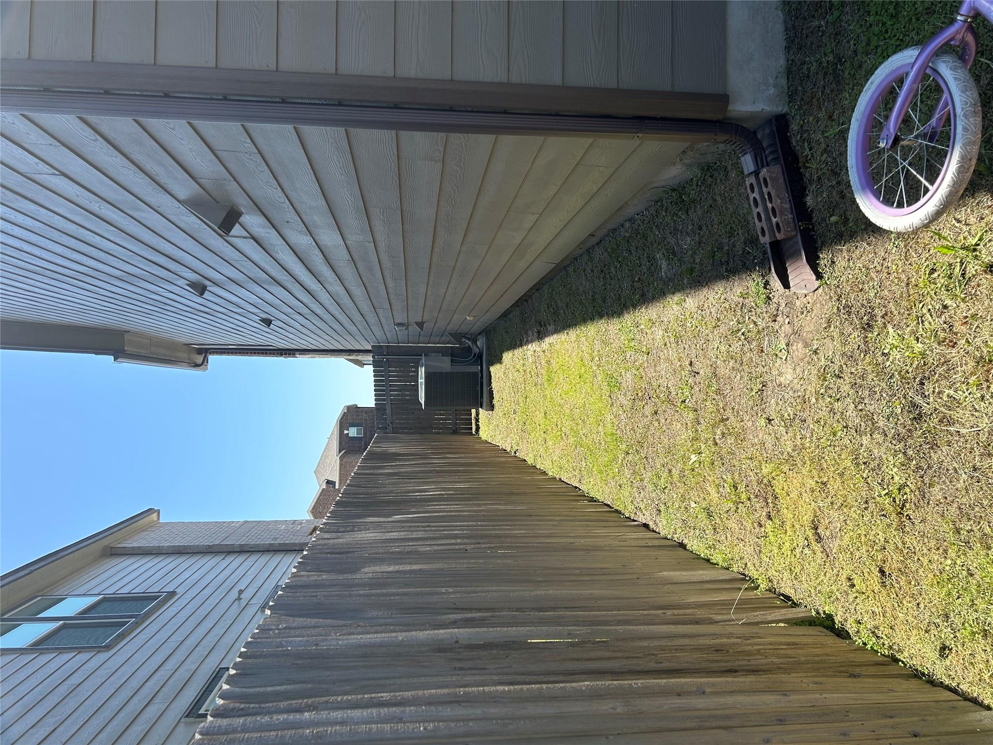 14117 Vigilance St Property Photo 26